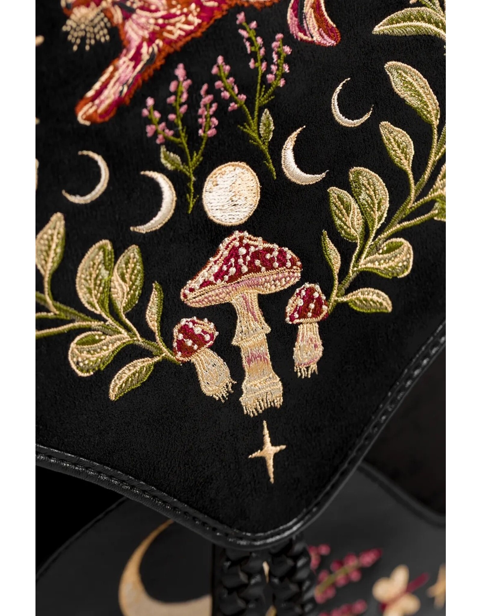 Restyle Fantasy tassen en portemonnees - Hare Moon Rugzak met Magisch Borduurwerk
