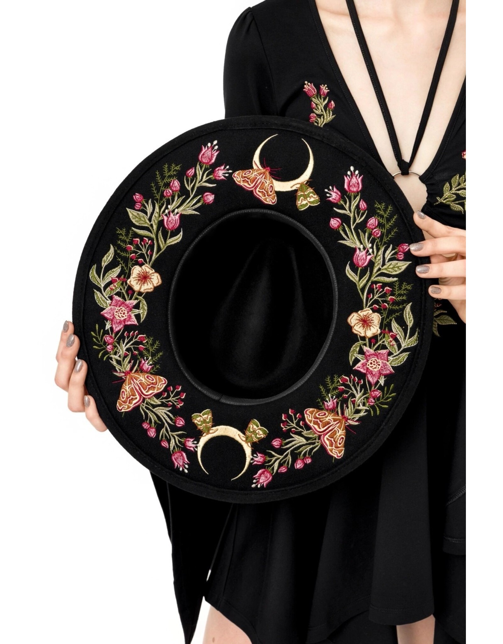 Restyle Gothic en Steampunk accessoires - Wildflower Hoed met Magisch Borduurwerk