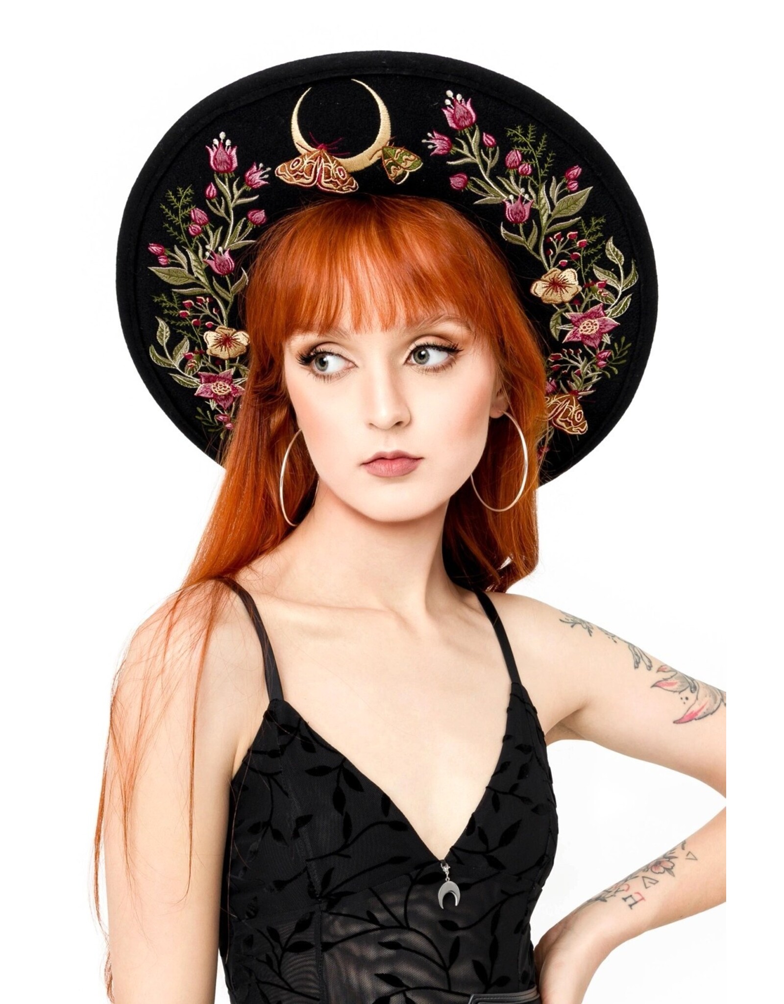 Restyle Gothic en Steampunk accessoires - Wildflower Hoed met Magisch Borduurwerk