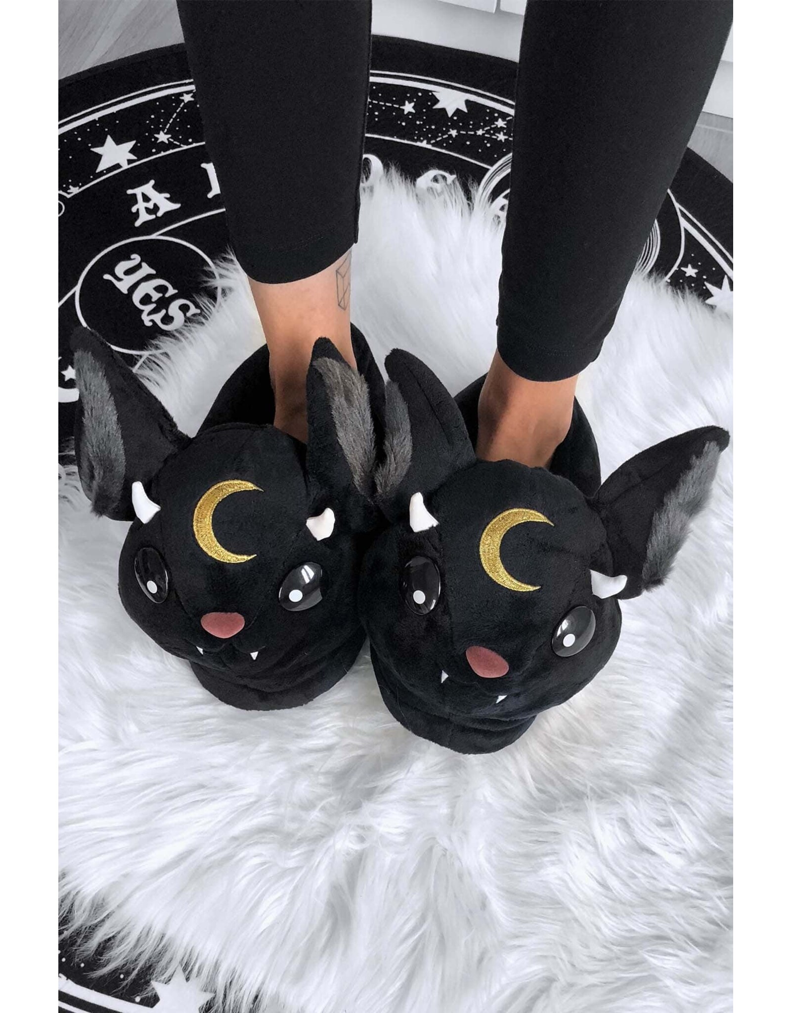 Killstar Killstar bags and accessories - Killstar Vampir Slippers Bat S/M