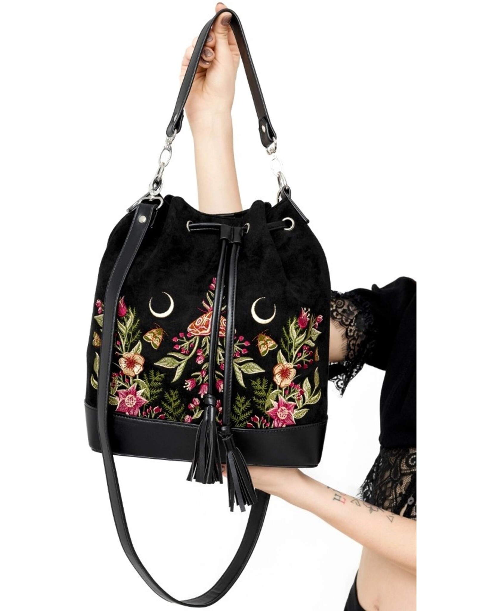 Restyle Gothic bags Steampunk bags -  Wildflower Bucket Handbag  with Embroidery