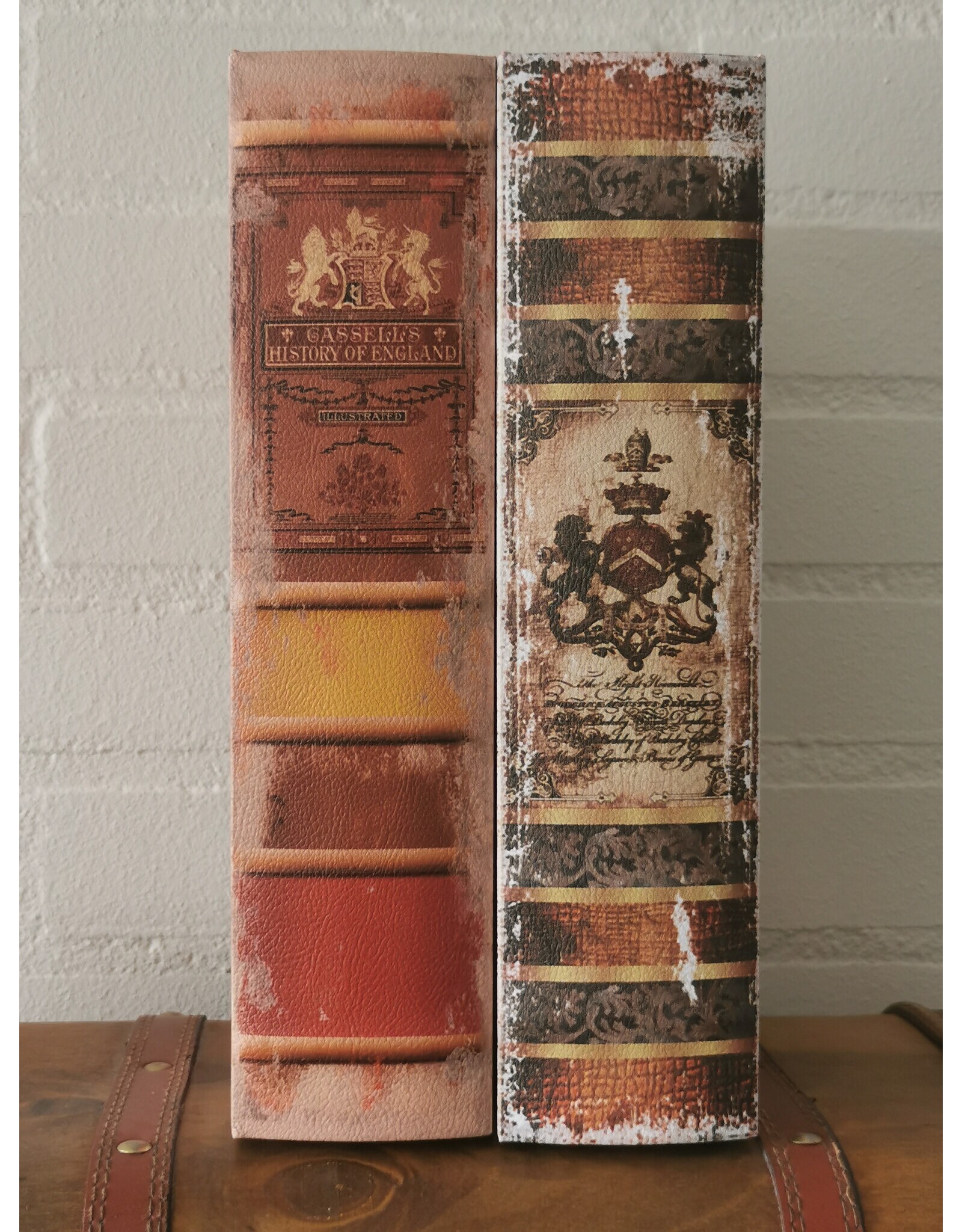 DS Miscellaneous - History of England Boekendoos 23cm