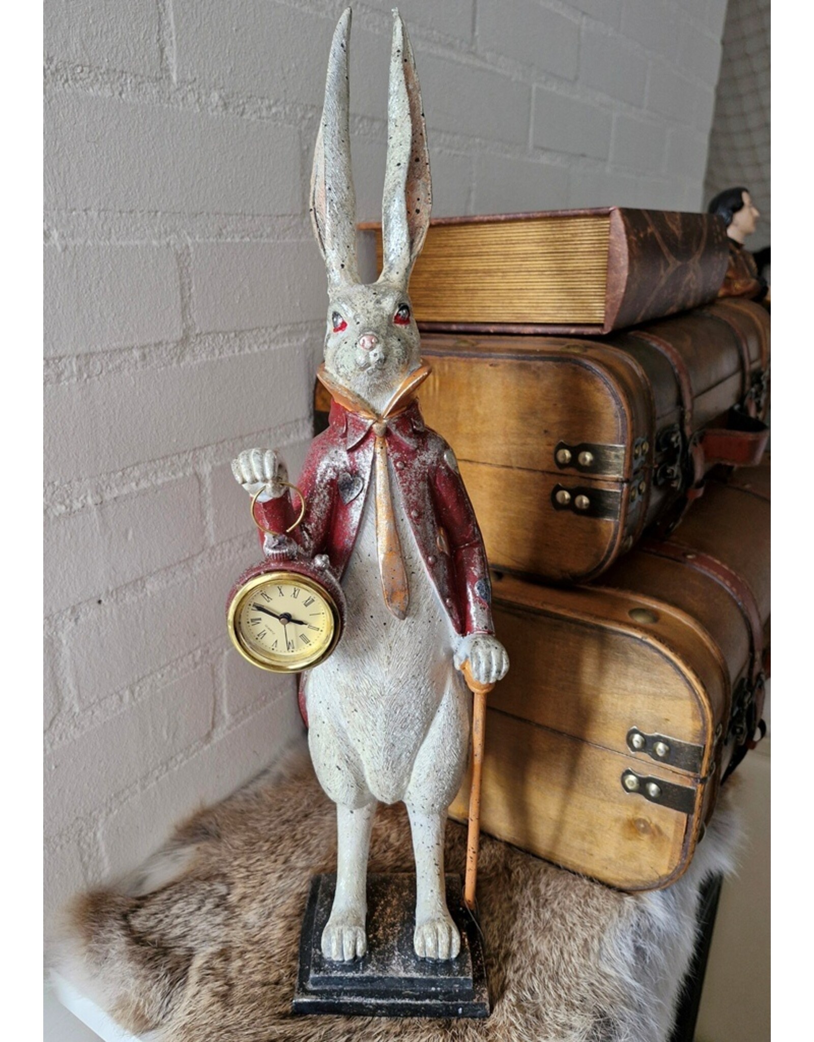GG Giftware & Lifestyle - Hare in Long Jacket with Real Clock 49cm