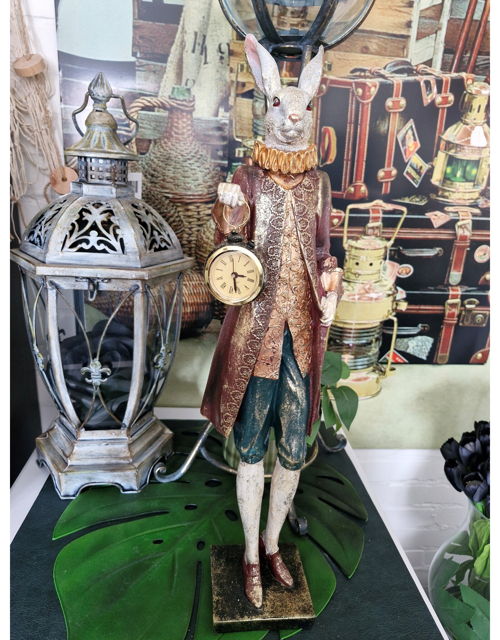 GG Giftware & Lifestyle - Hare in Victorian Clothing with a Real Clock, 56cm