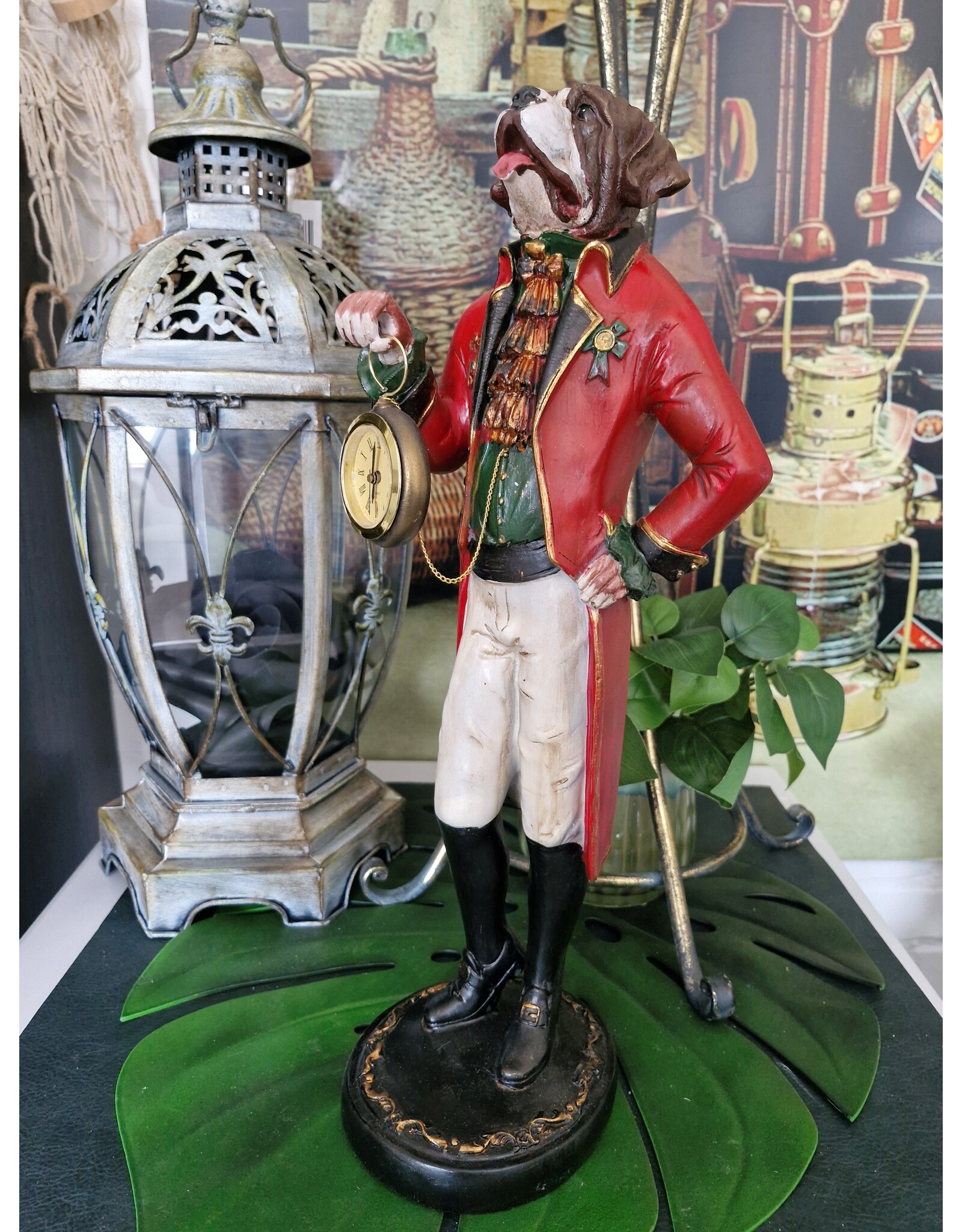 Trukado Giftware Beelden Collectables - Sint Bernard Hond Officier met echte klok - beeld 44cm