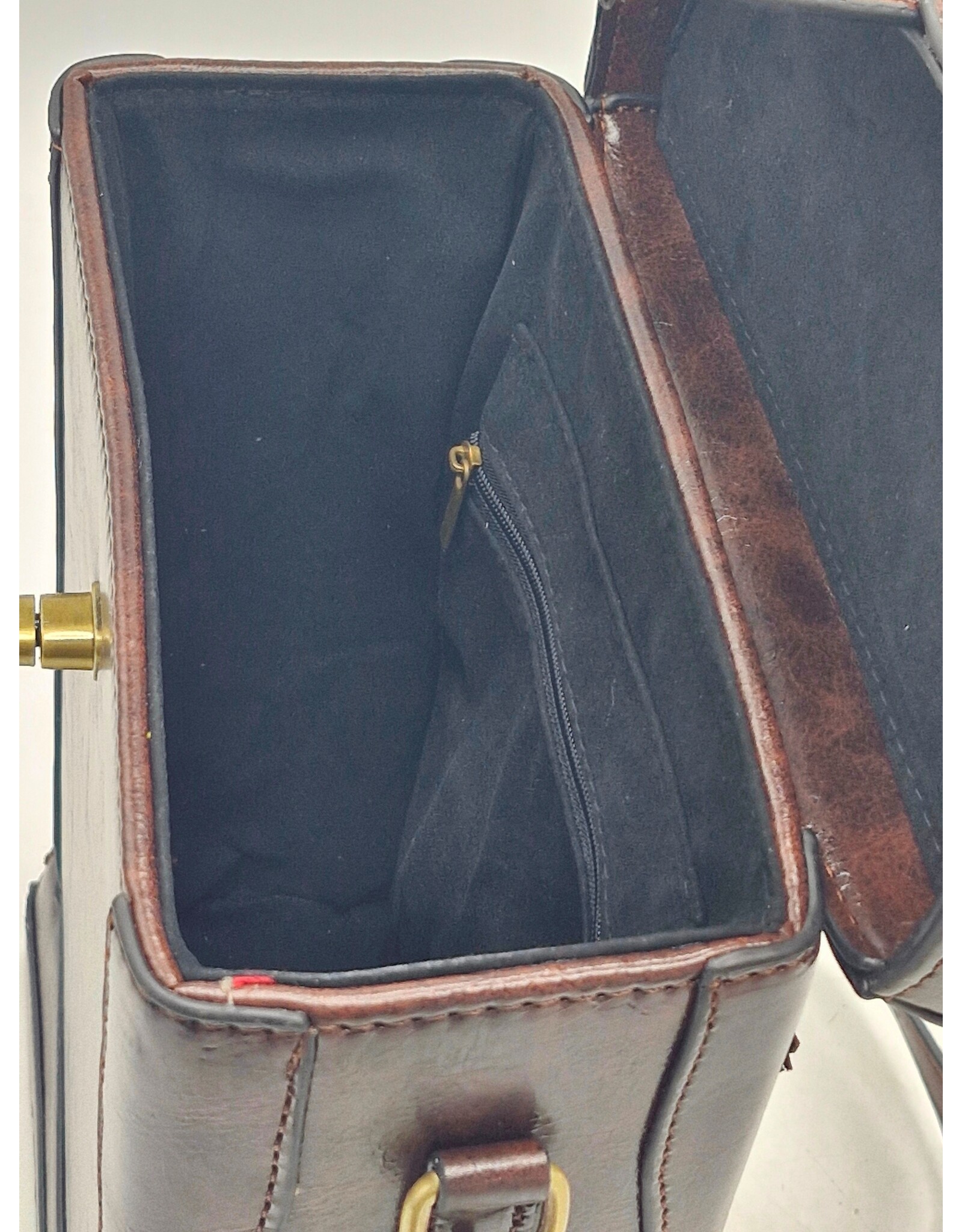 Magic Bags Steampunk bags Gothic bags - Handbag with Working Clock Vintage Style brown