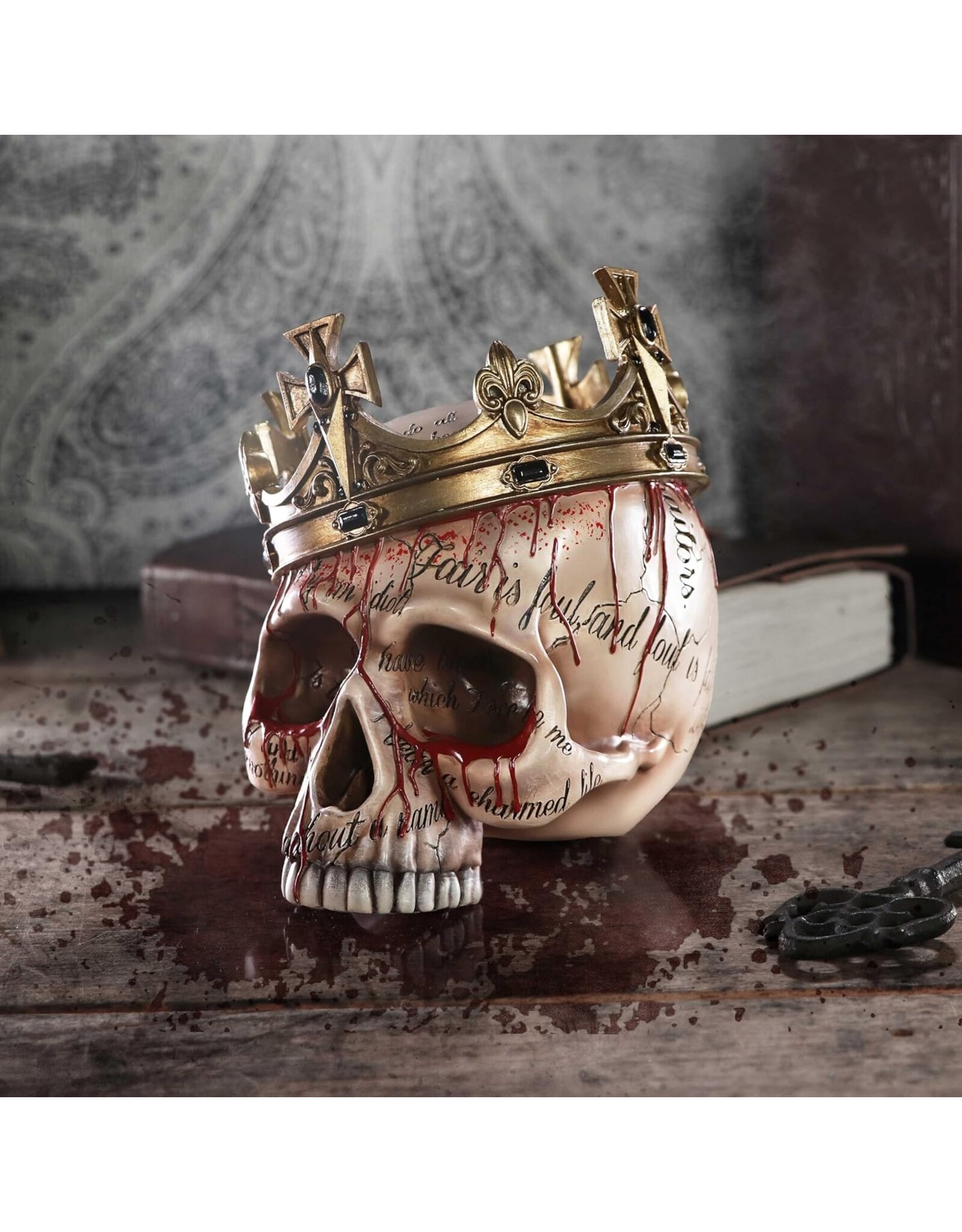 NemesisNow Giftware Figurines Collectables - Gothic Skull with Crown Macbeth 15cm