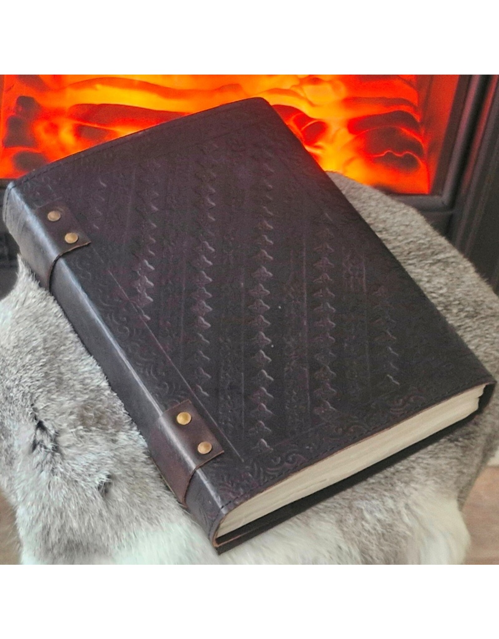 JM Handicrafts Miscellaneous - Leather Journal Triquetra with double lock (large)