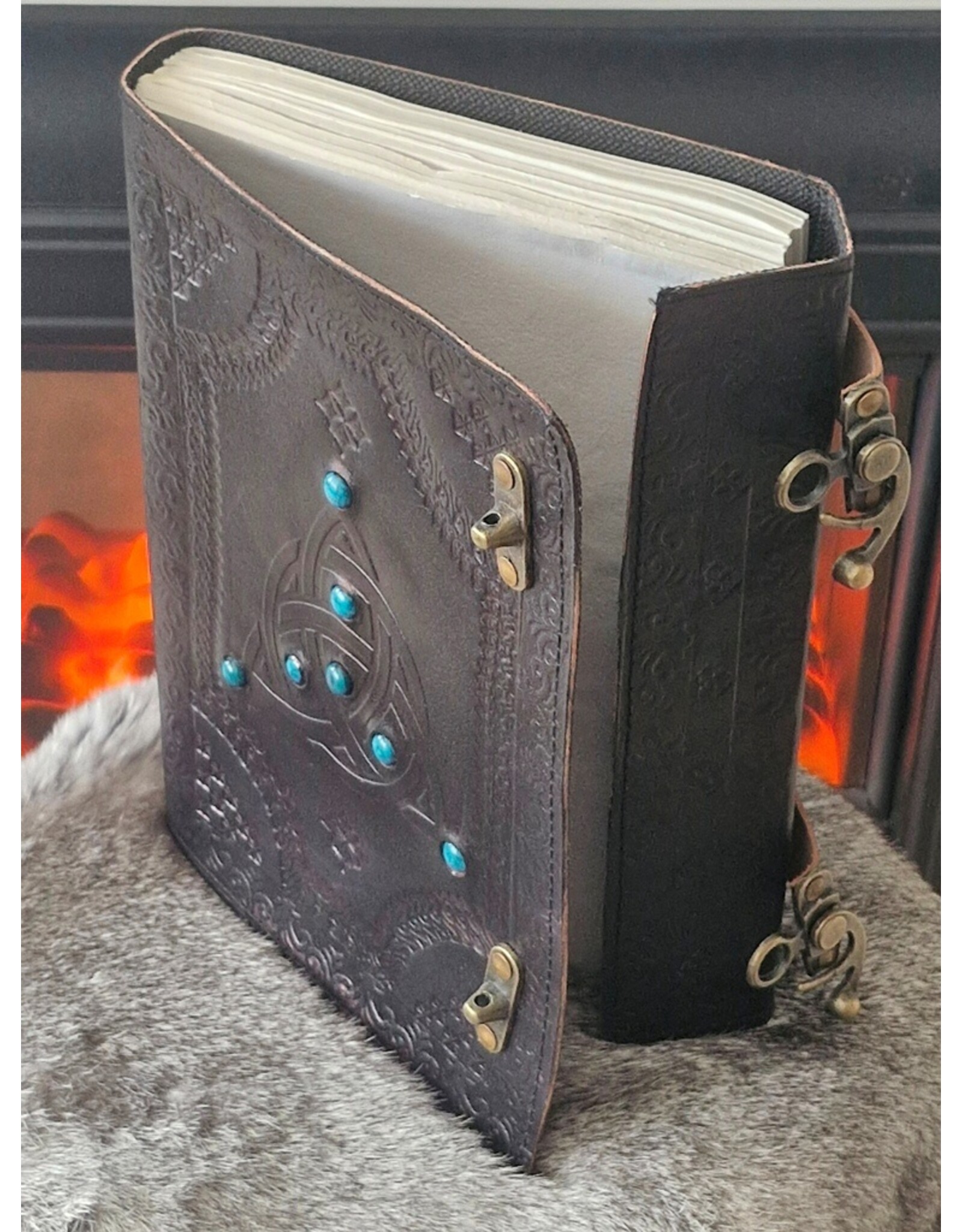 JM Handicrafts Miscellaneous - Leather Journal Triquetra with double lock (large)