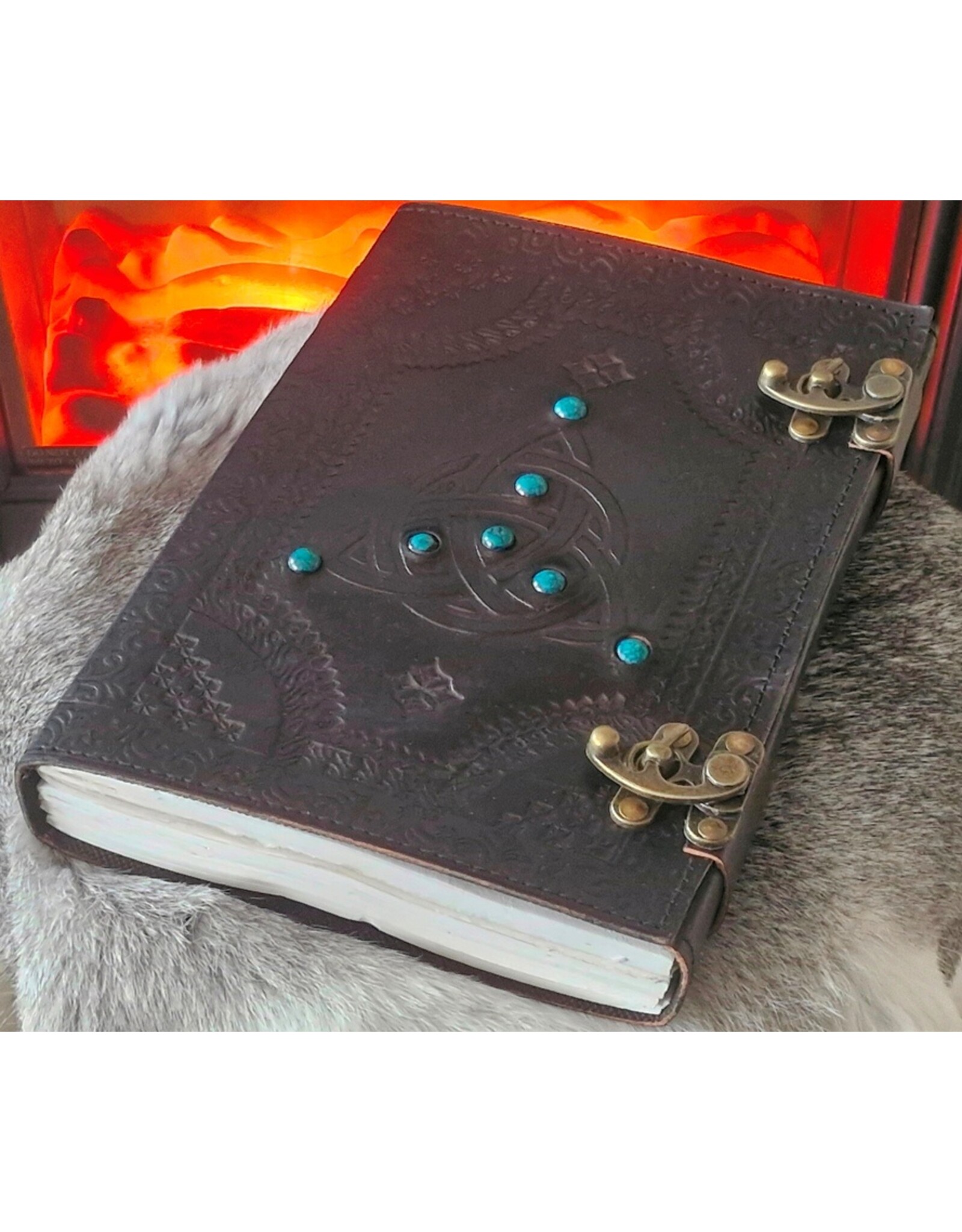 JM Handicrafts Miscellaneous - Leren Dagboek Triquetra met dubbele slot (large)