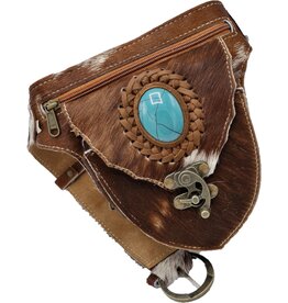 Trukado Koeienhuid heuptas met haakje en Turquoise Steen Ibiza Stijl