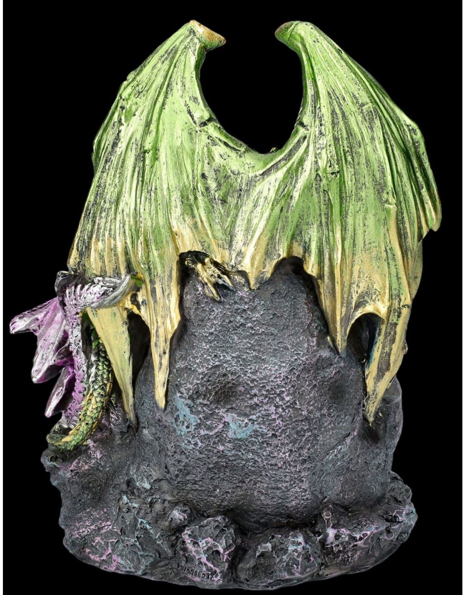 VG Giftware & Lifestyle - Dragons on Rock Crystal Geode with LED Light 21cm