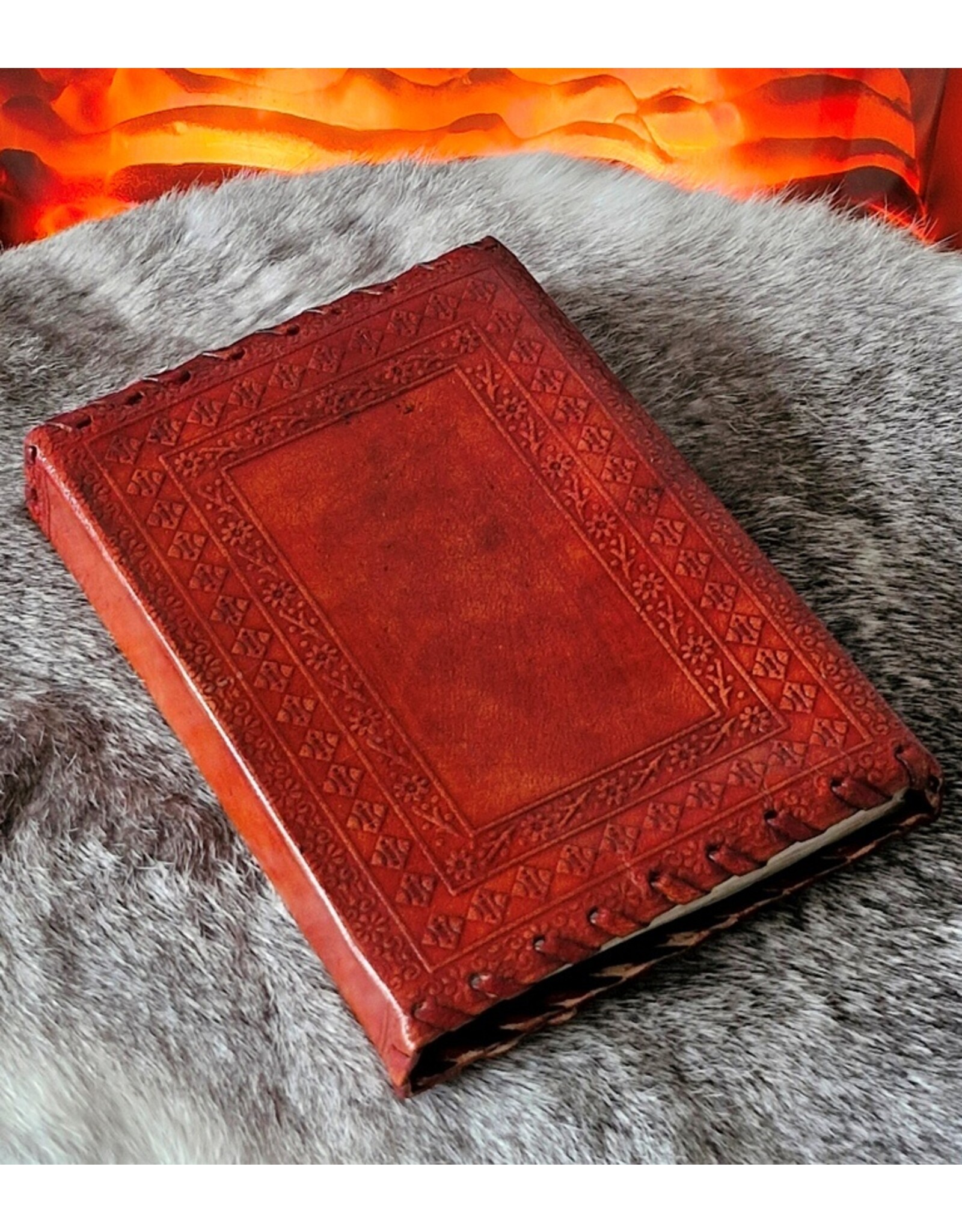 BB Miscellaneous - Vintage Leather Journal with Hook Closure