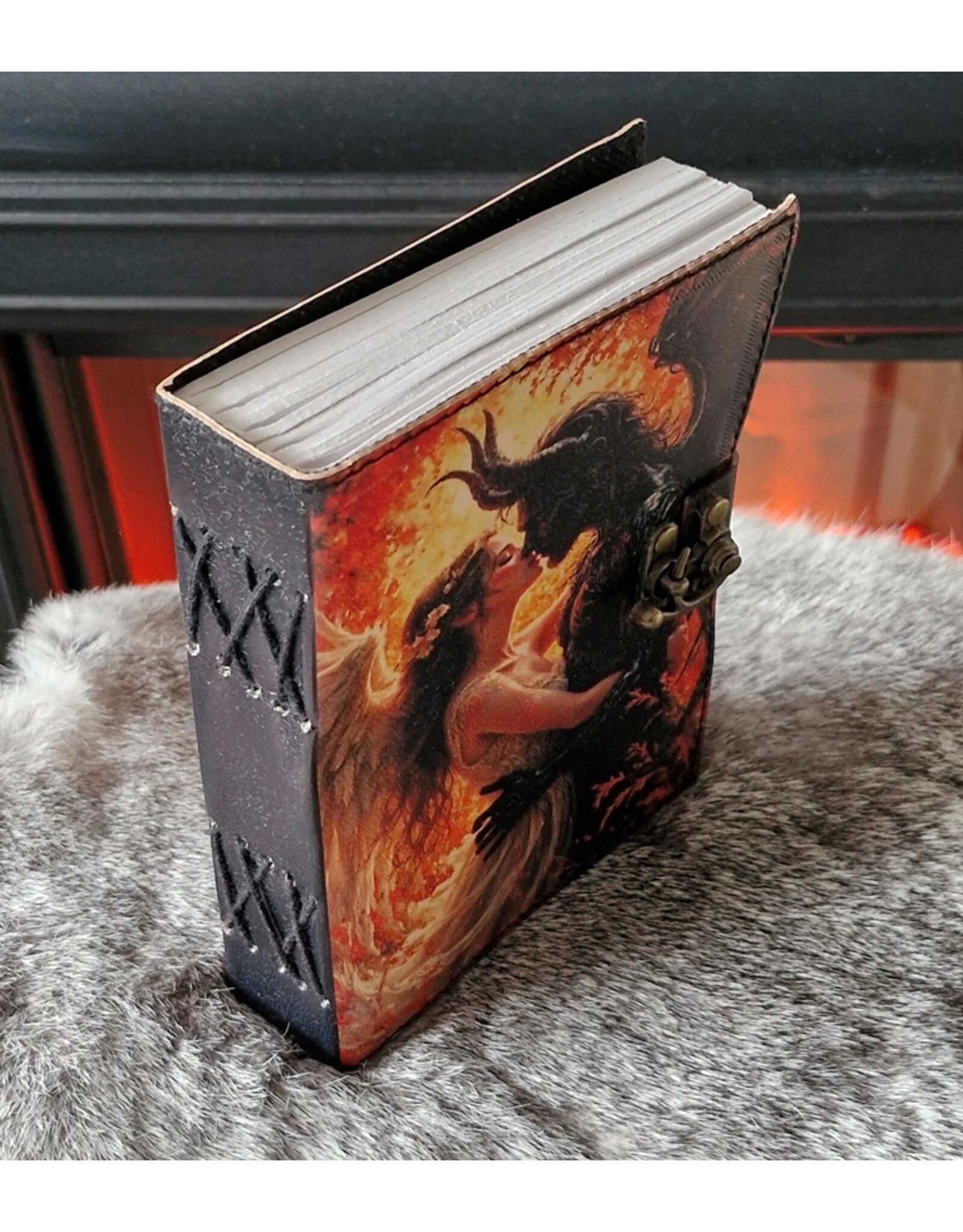 BB Miscellaneous - Demon and Angel Leren Dagboek 18 x  13cm