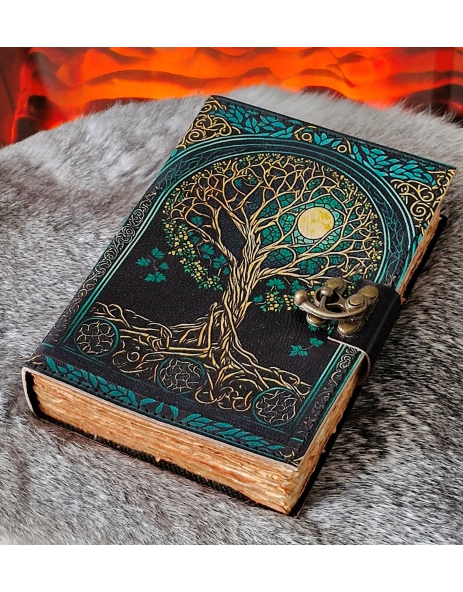 BB Miscellaneous -  Tree of Life Yggdrasil Leather Journal 18x13cm