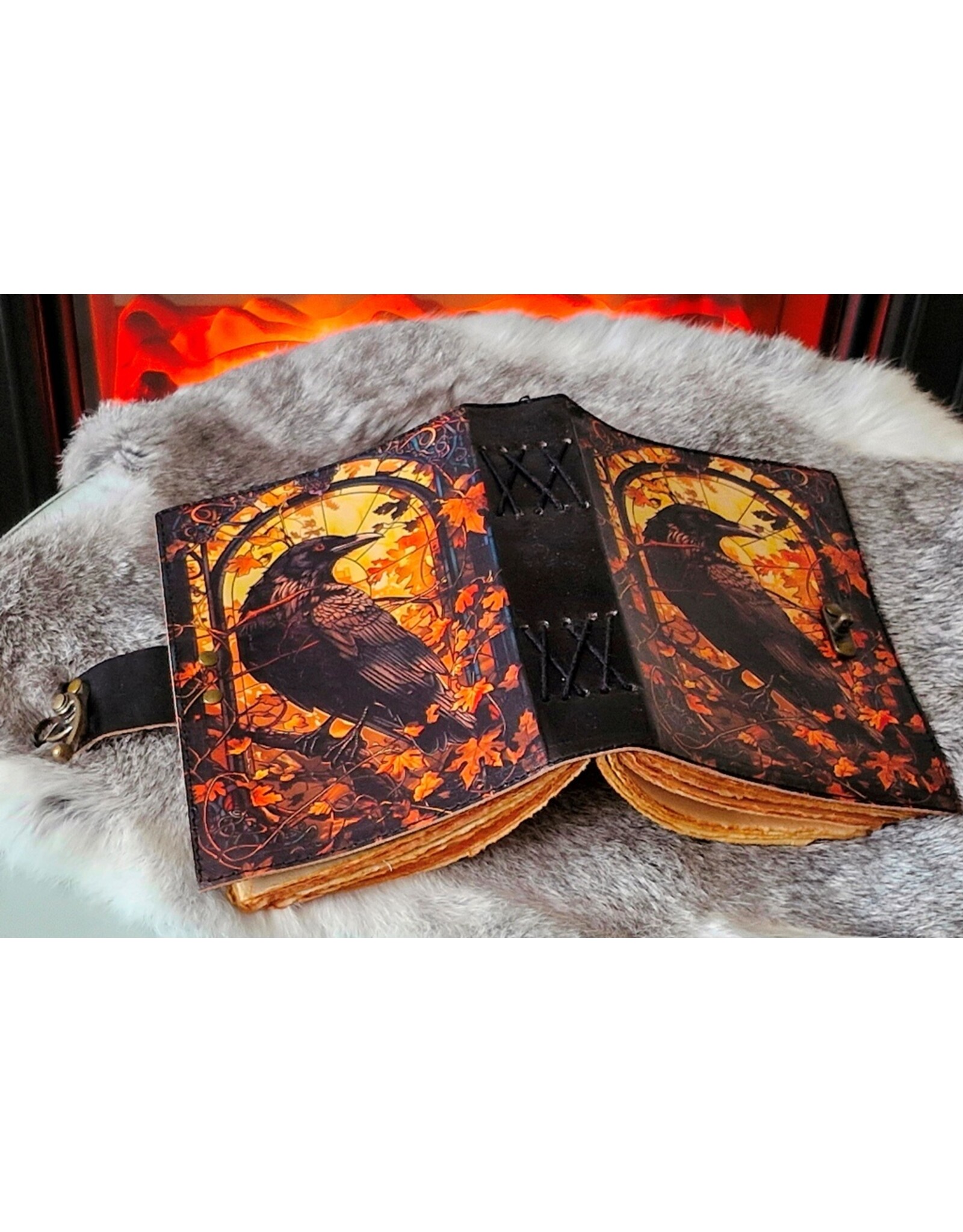 BB Miscellaneous - Gothic Raven Leather Journal 18x13cm