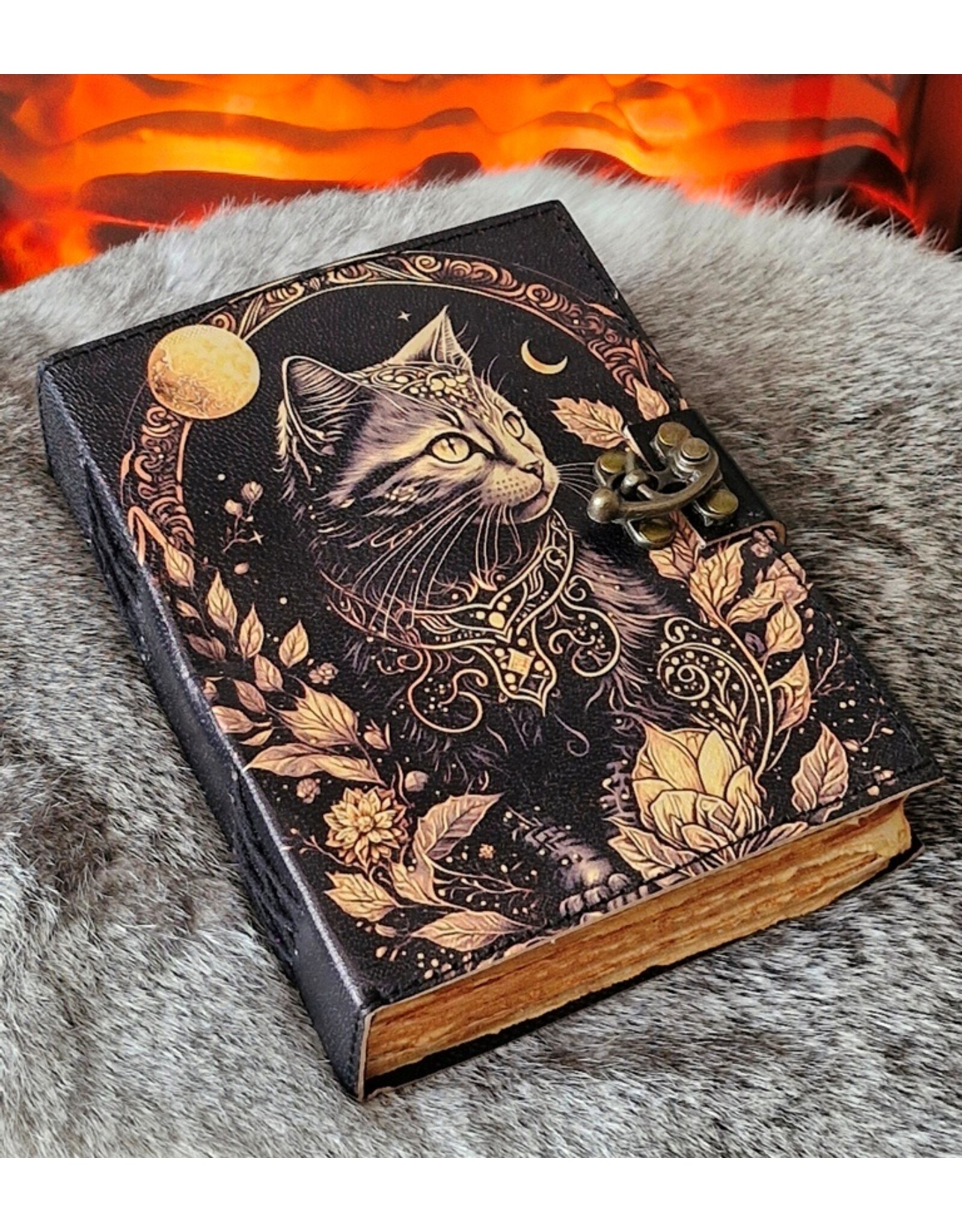 BB Miscellaneous - Magische Kat Leren Dagboek 18x13cm