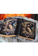 BB Miscellaneous - Cat on the Crescent Leather Journal 18x13cm