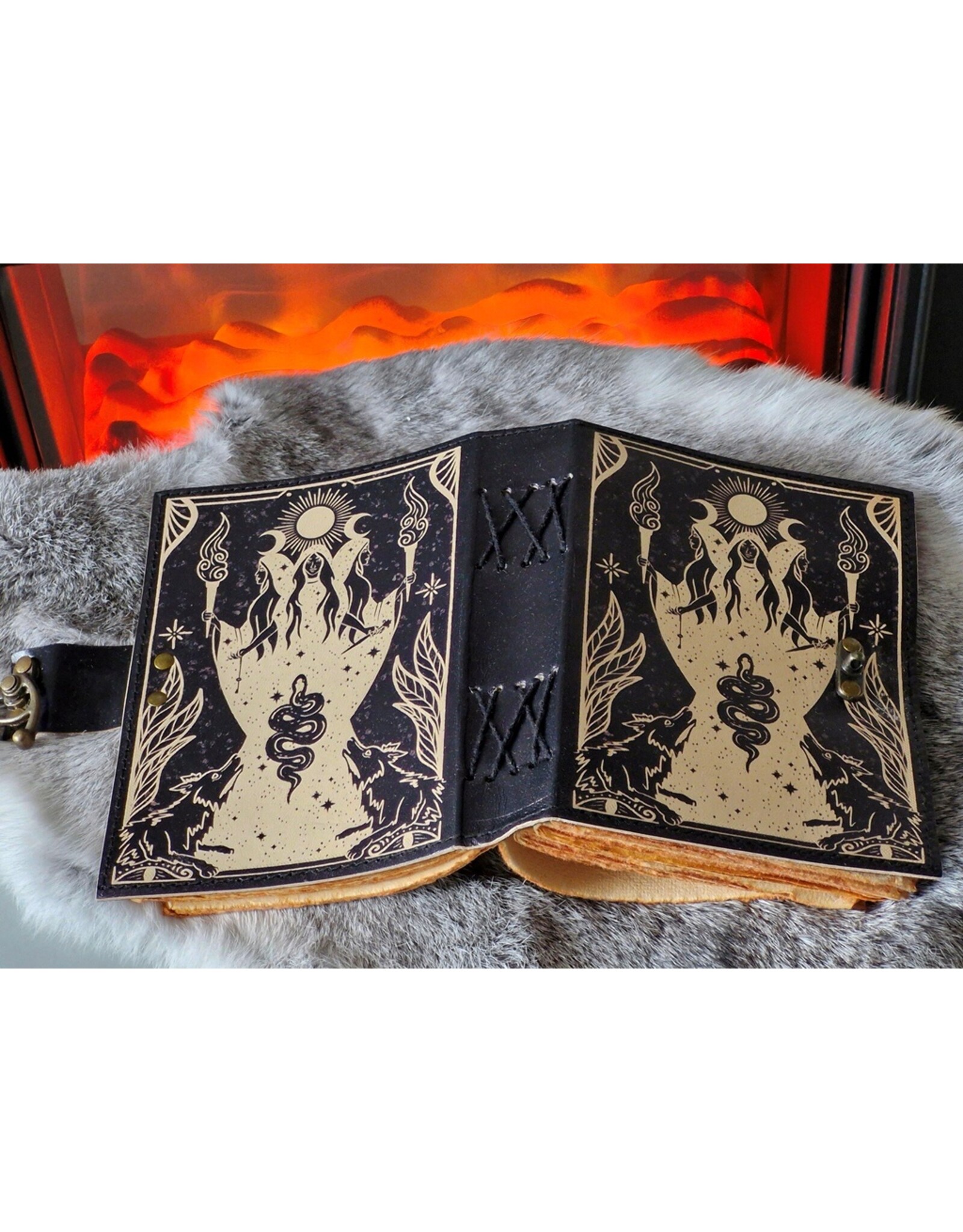 BB Miscellaneous - Trinity Leather Journal 18x13cm