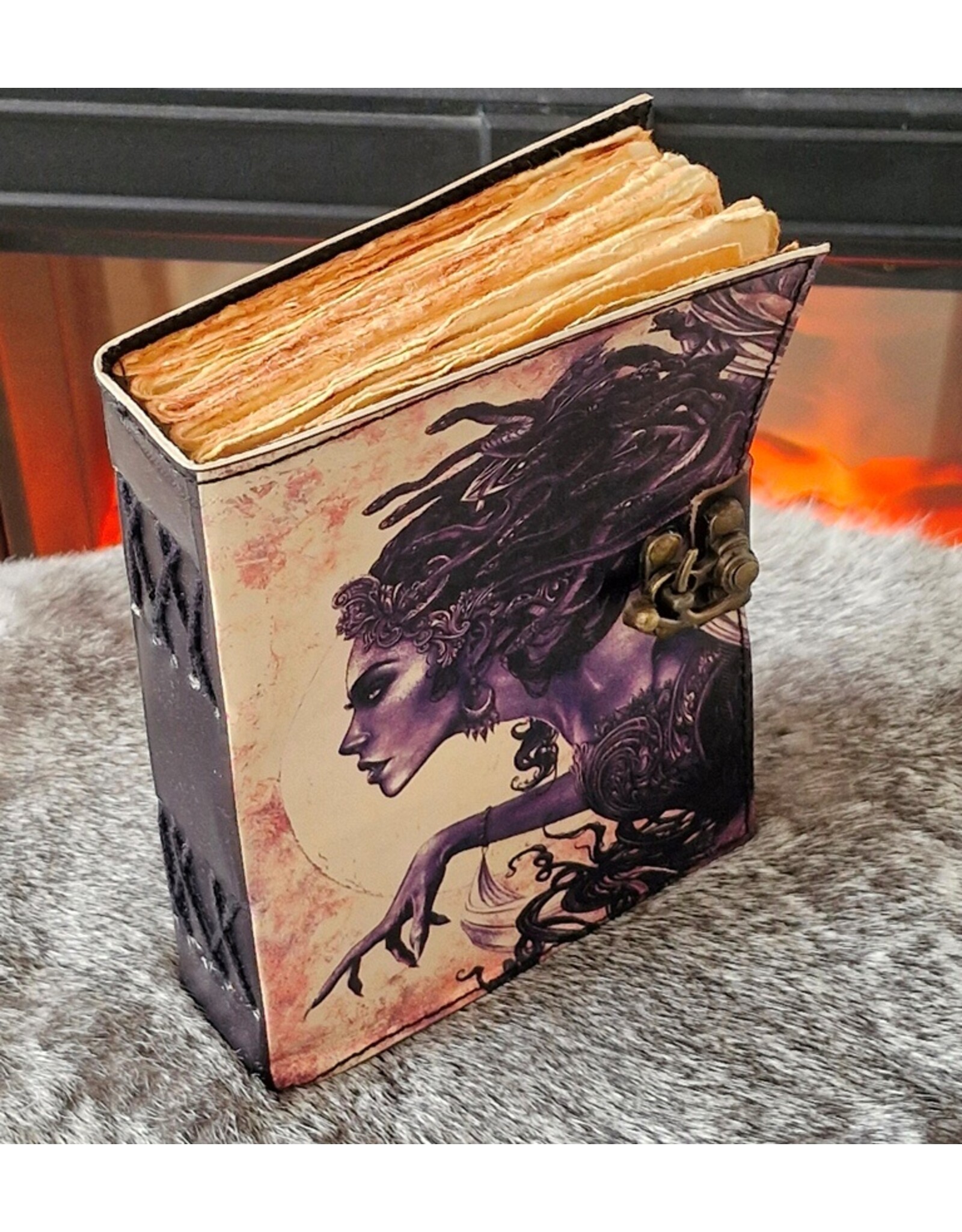 BB Miscellaneous - Medusa Leather Journal 18x13cm