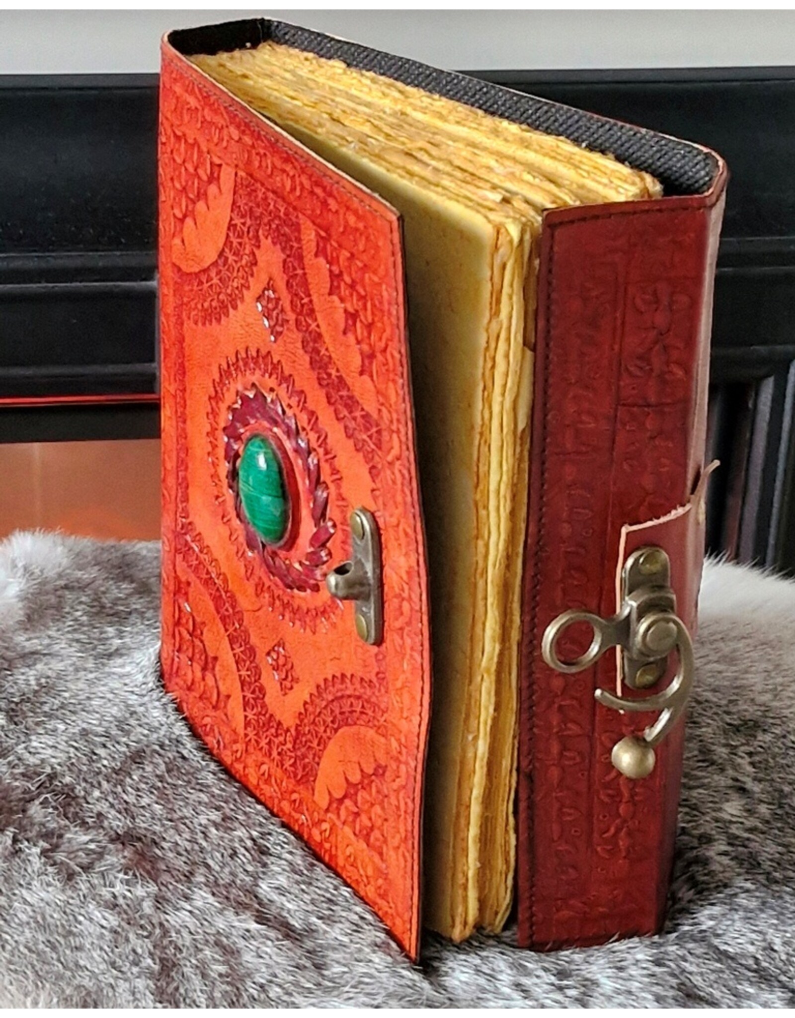 BB Miscellaneous - Vintage Leather Journal with Green Stone