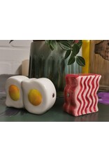 Furrybones Giftware & Lifestyle -  Salt & Pepper Shaker Fried Egg and Bacon