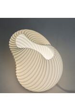 AWG Miscellaneous - Tafellamp / Bureaulamp New Wave Schelp Gedraaid