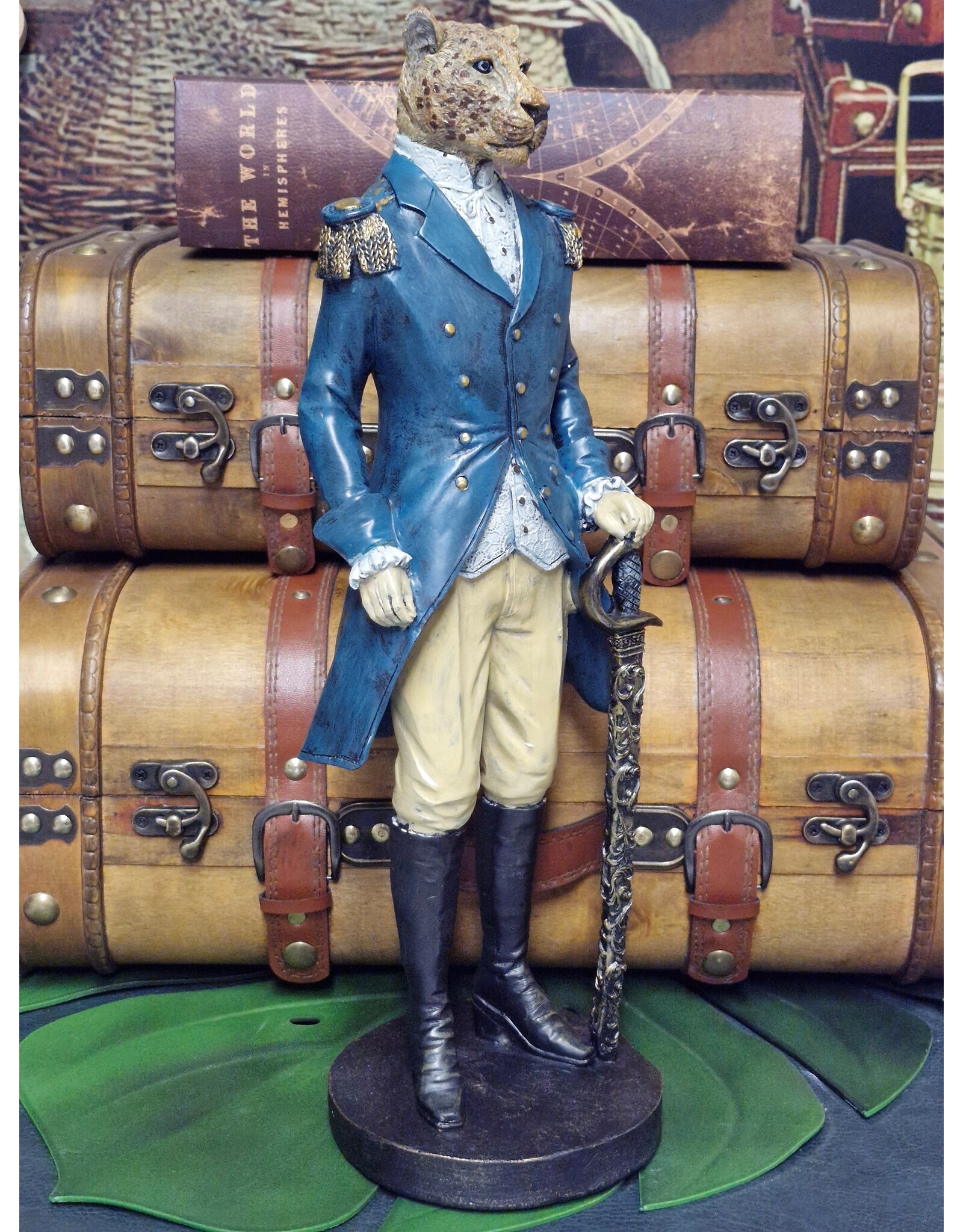 Baroque Giftware Beelden Collectables - Jaguar gekleed als Navy Officier beeld 43cm