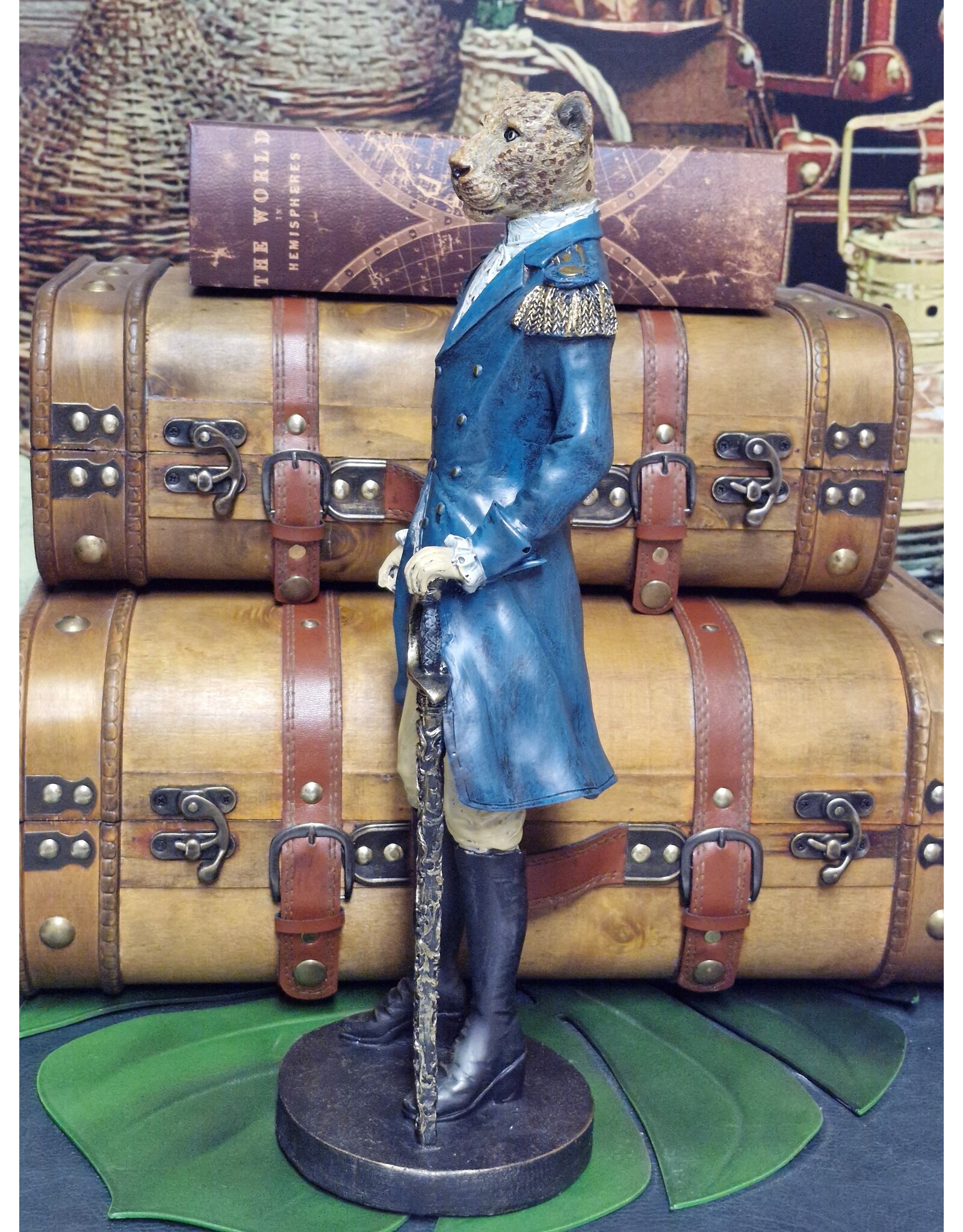 Baroque Giftware Beelden Collectables - Jaguar gekleed als Navy Officier beeld 43cm