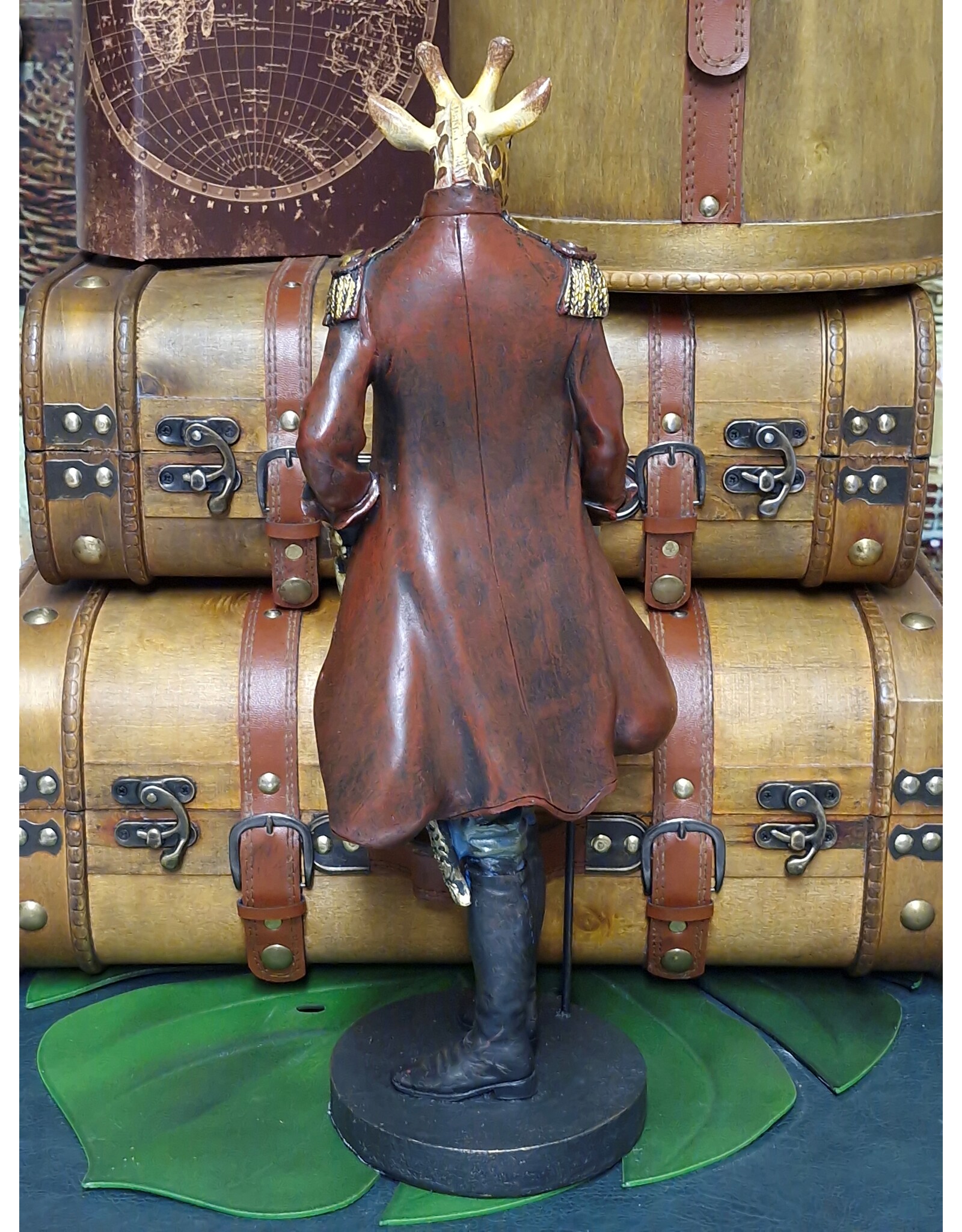 Baroque Giftware Beelden Collectables - Giraf gekleed als Maarschalk beeld 44,5cm