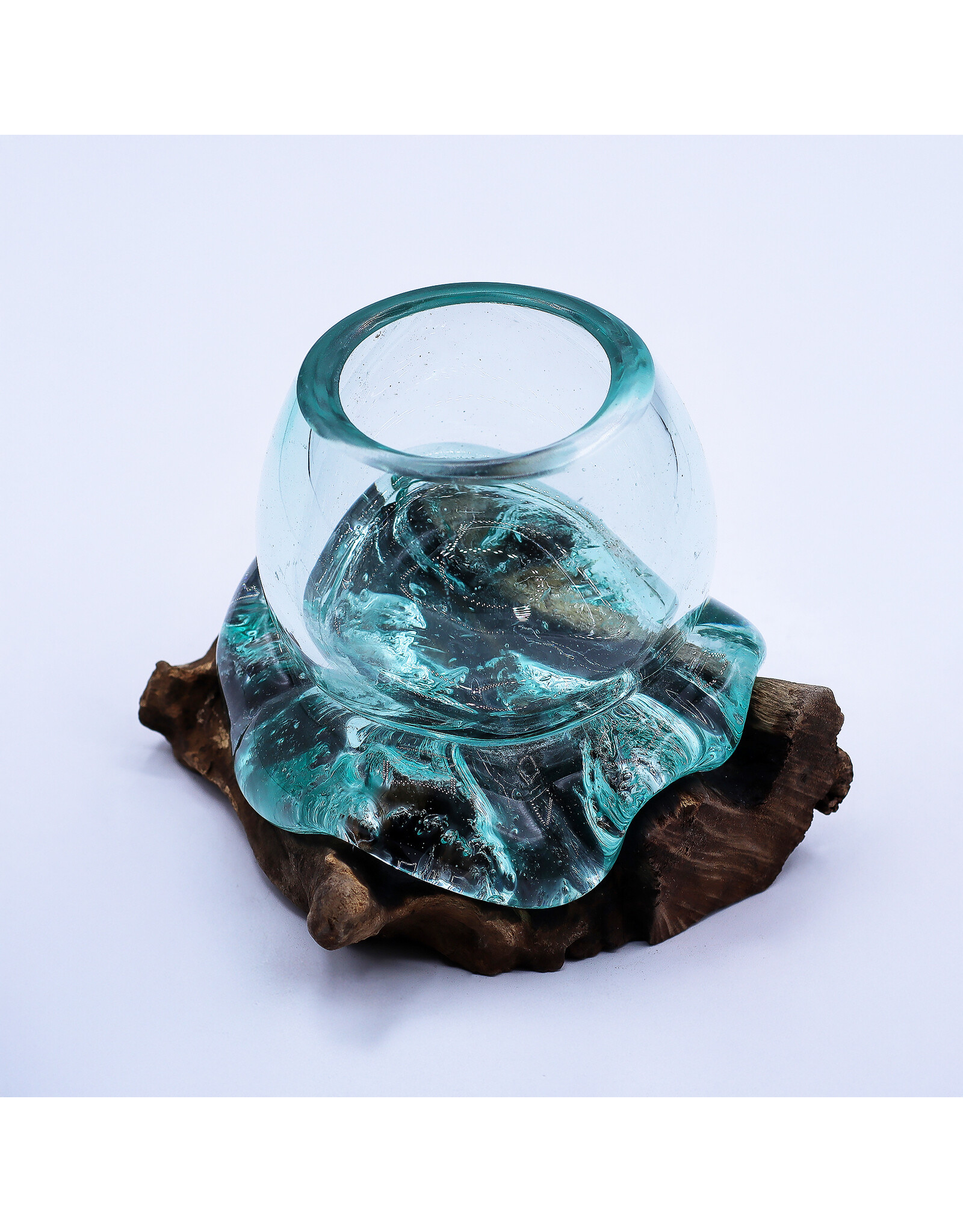 AWG Miscellaneous - Gesmolten Glas Kom op Hout