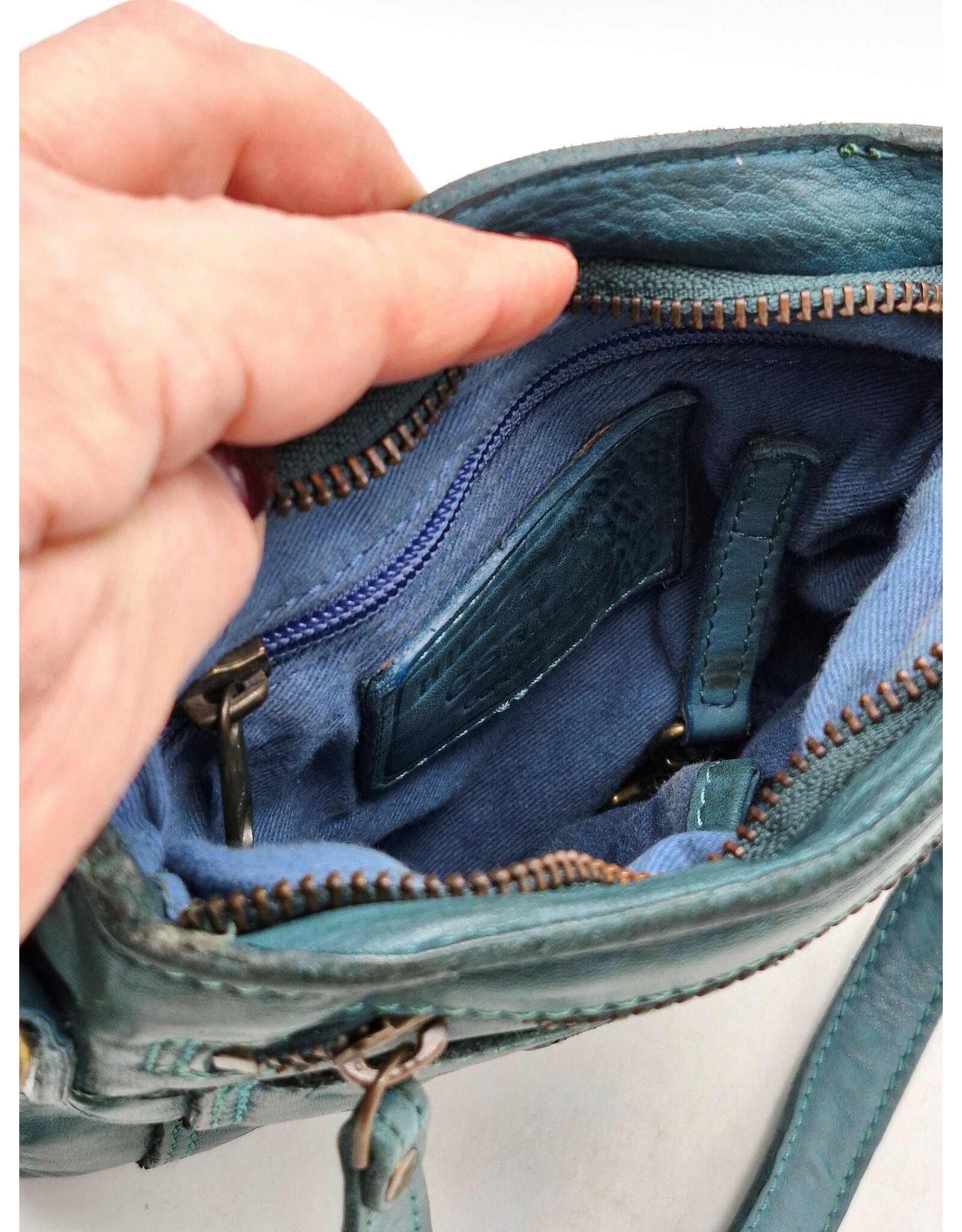 HillBurry Leather Shoulder bags  Leather crossbody bags - Hillburry Crossbody flat bag with front pocket petrol