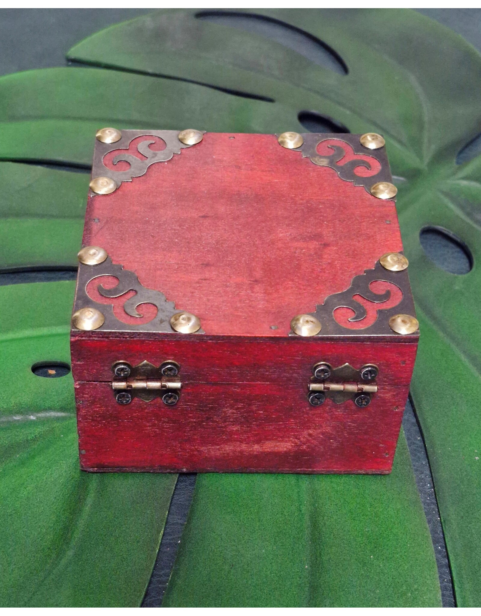 AWG Miscellaneous - Vintage Chests Set of 2 - 10 x 6 x10cm