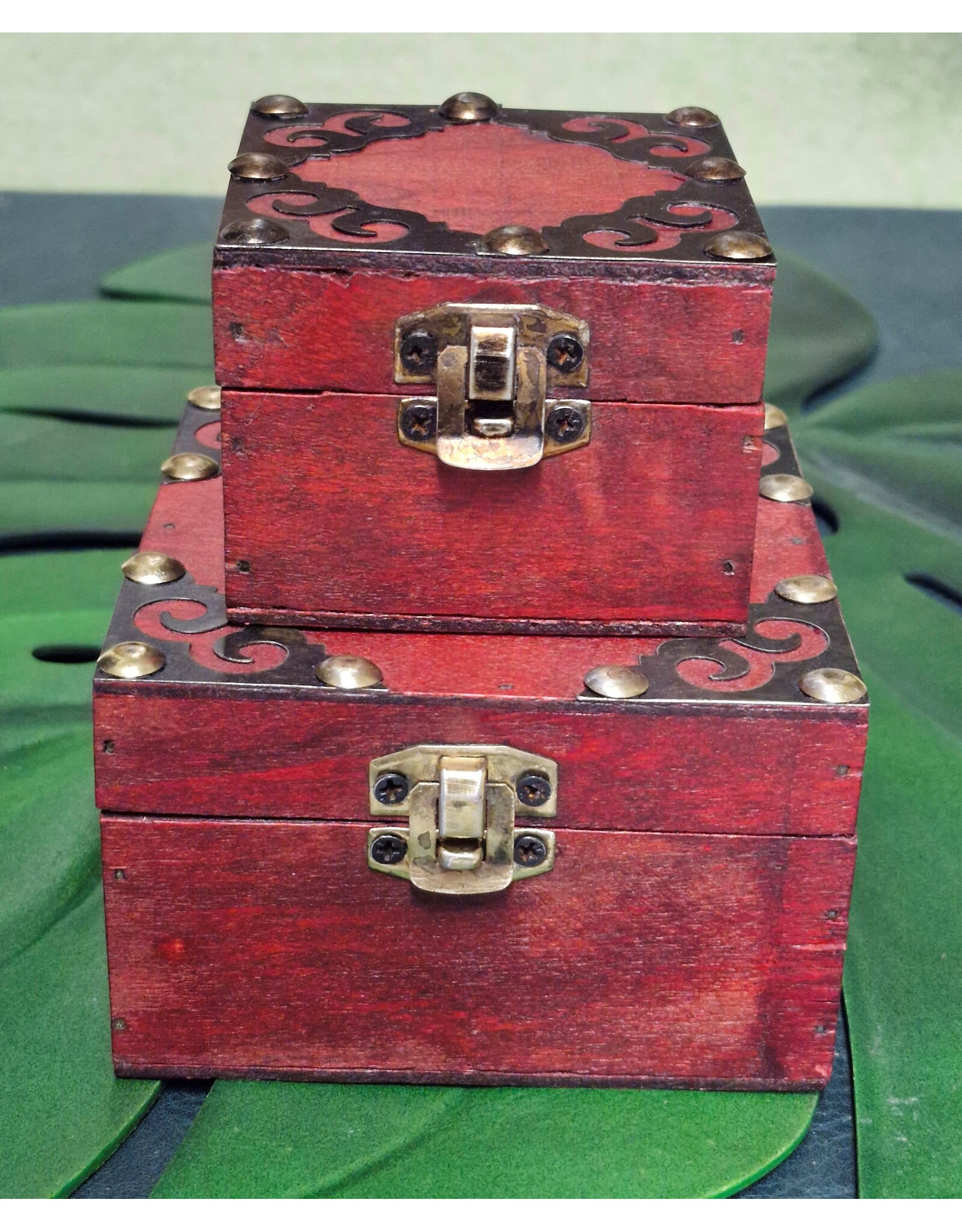 AWG Miscellaneous - Vintage Chests Set of 2 - 10 x 6 x10cm