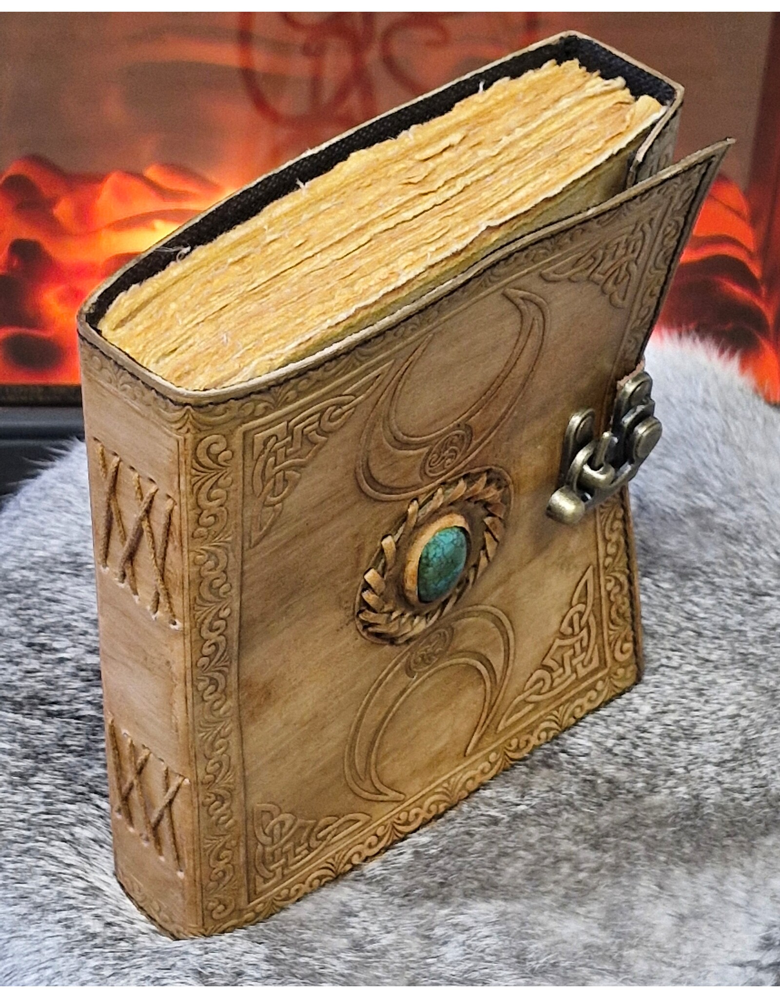 JM Handicrafts Miscellaneous - Antique Triple Moon Goddess Leren Notitieboek 20,5x15,5cm