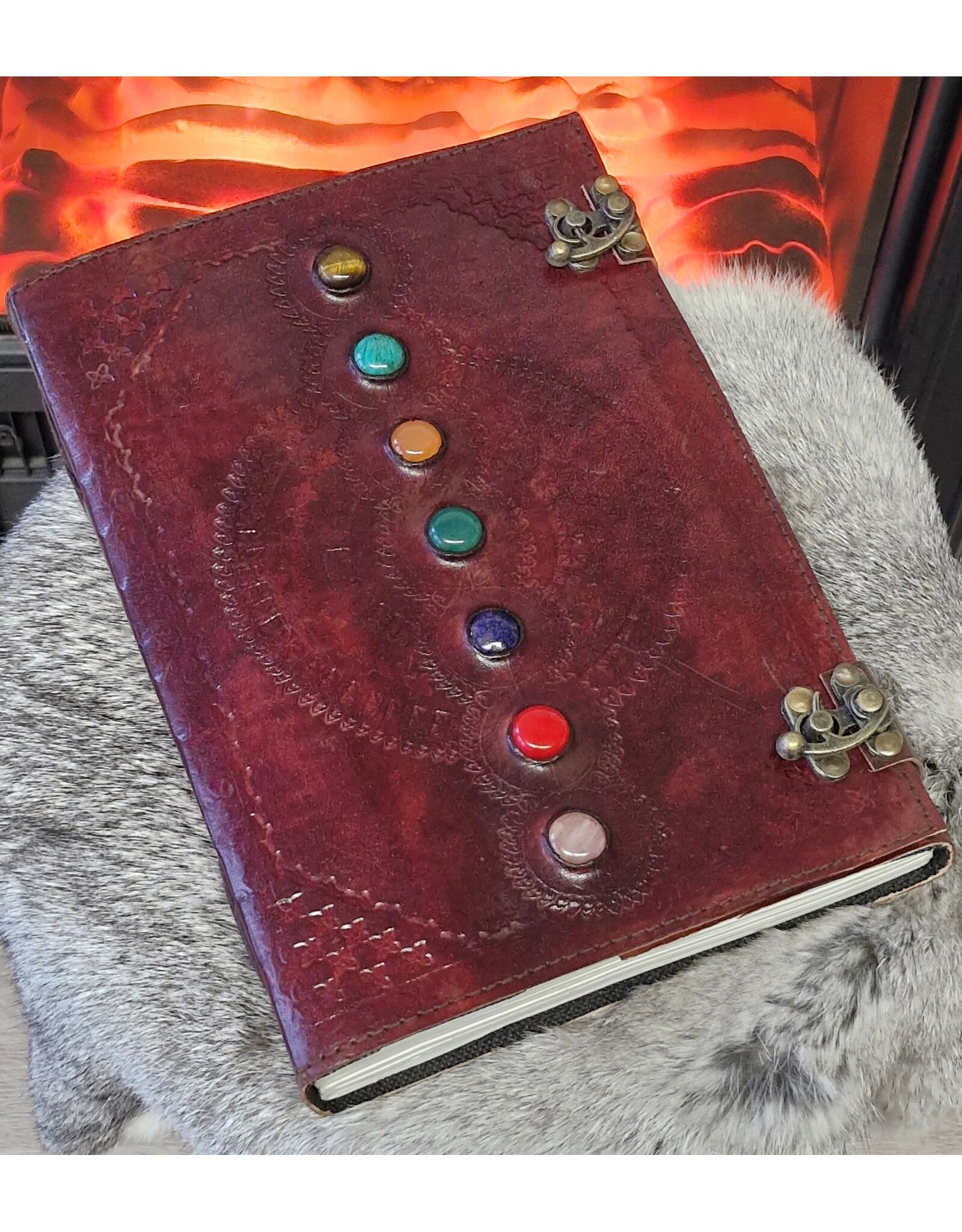 MITHD Miscellaneous -  Leather Journal Seven Chakras with double lock (large)