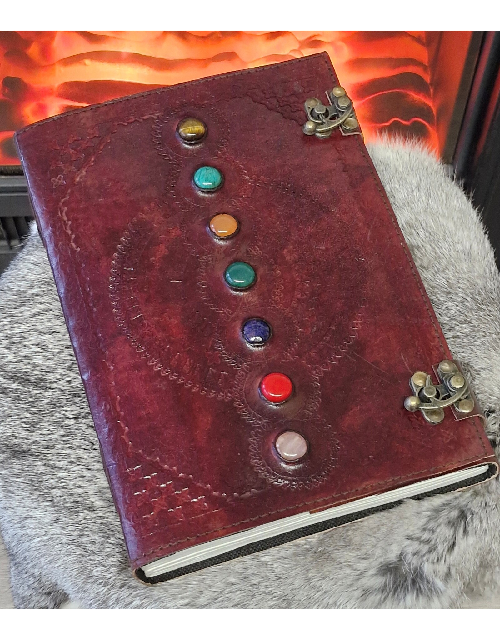 MITHD Miscellaneous - Leren Dagboek Zeven Chakra's met dubbele slot (large)