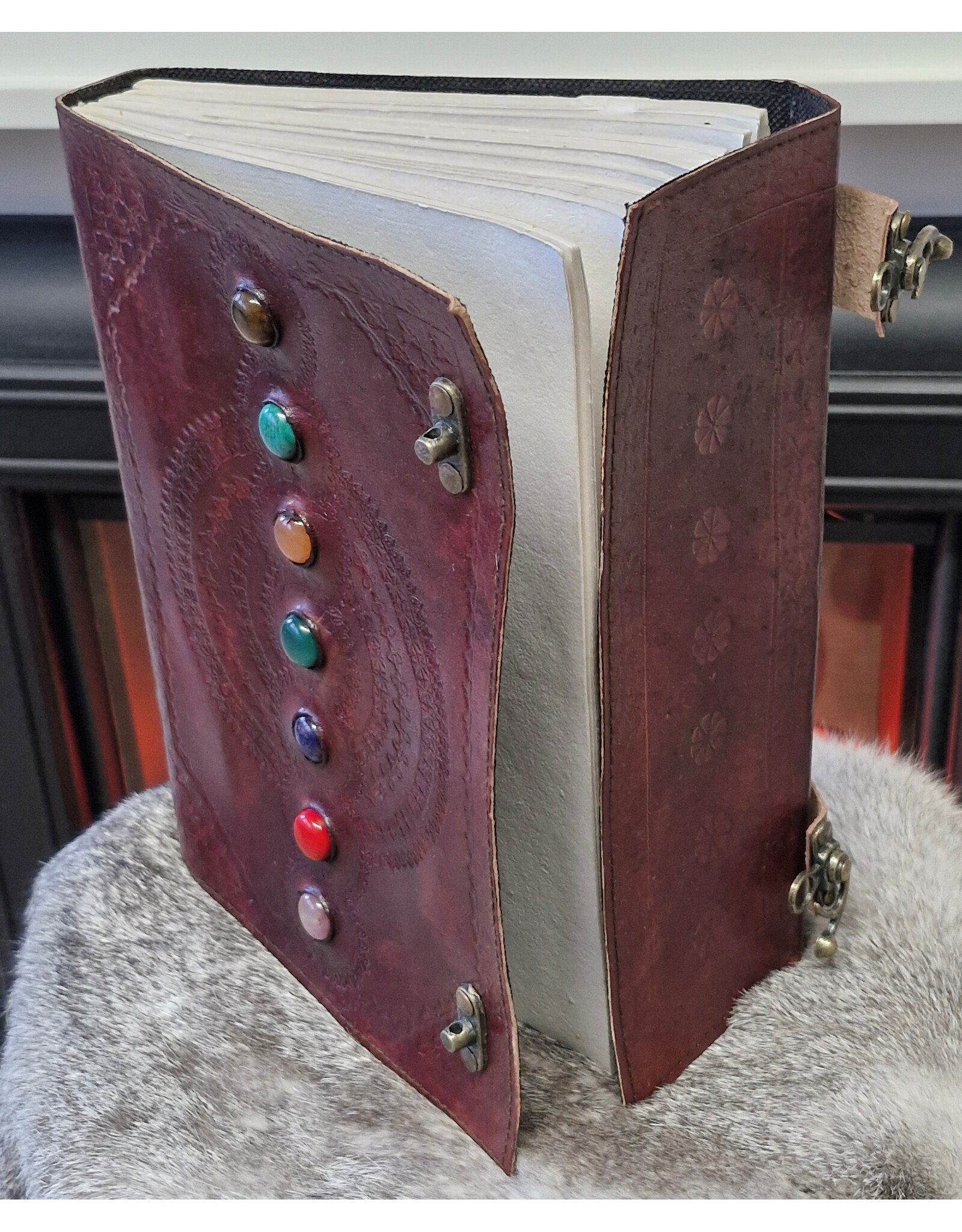 MITHD Miscellaneous -  Leather Journal Seven Chakras with double lock (large)