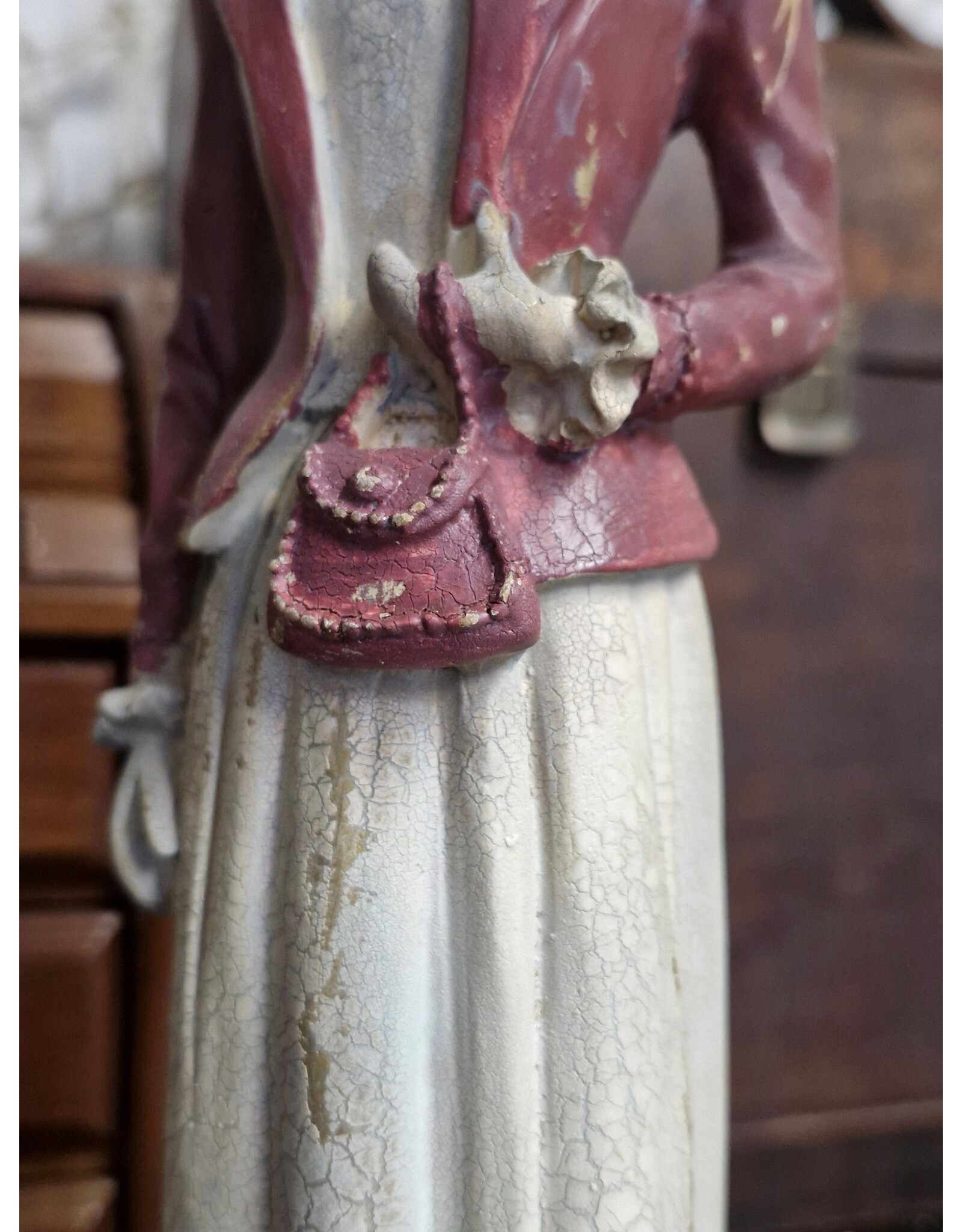 C&E Giftware Beelden Collectables -  Konijn Vrouwtje in Lange Jurk met Avondtasje 35cm