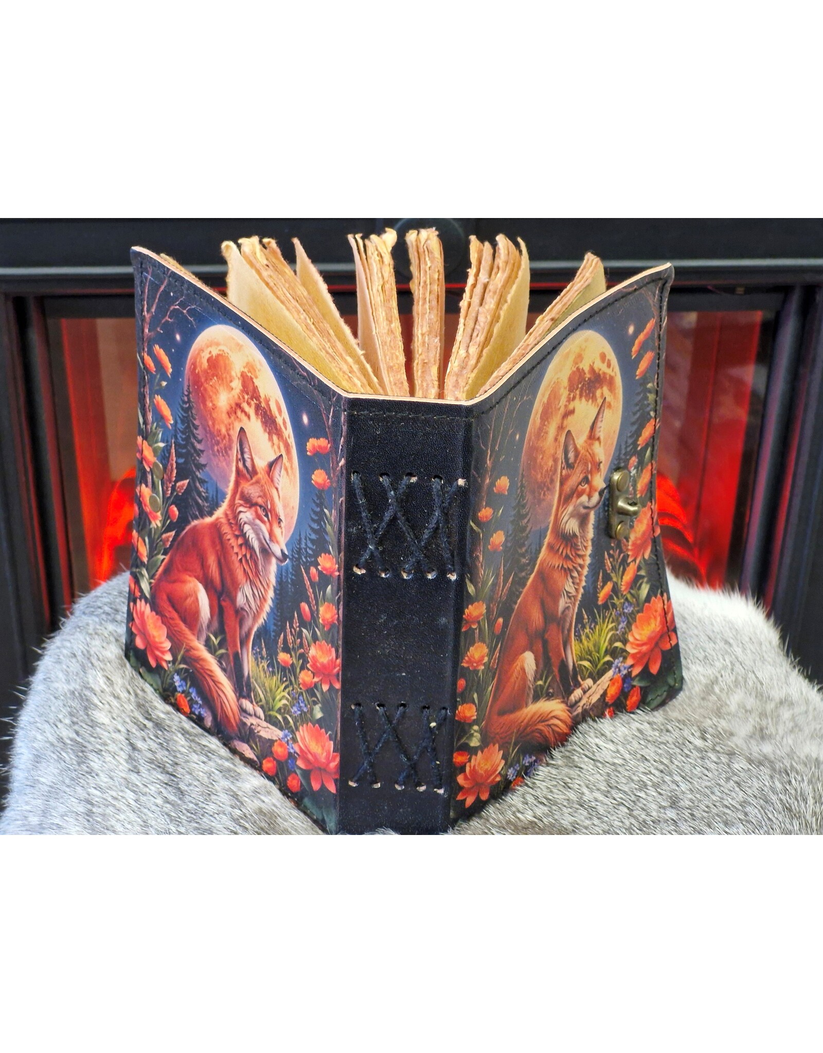 BB Miscellaneous -  Leren Dagboek  met Vos en vintage sluiting