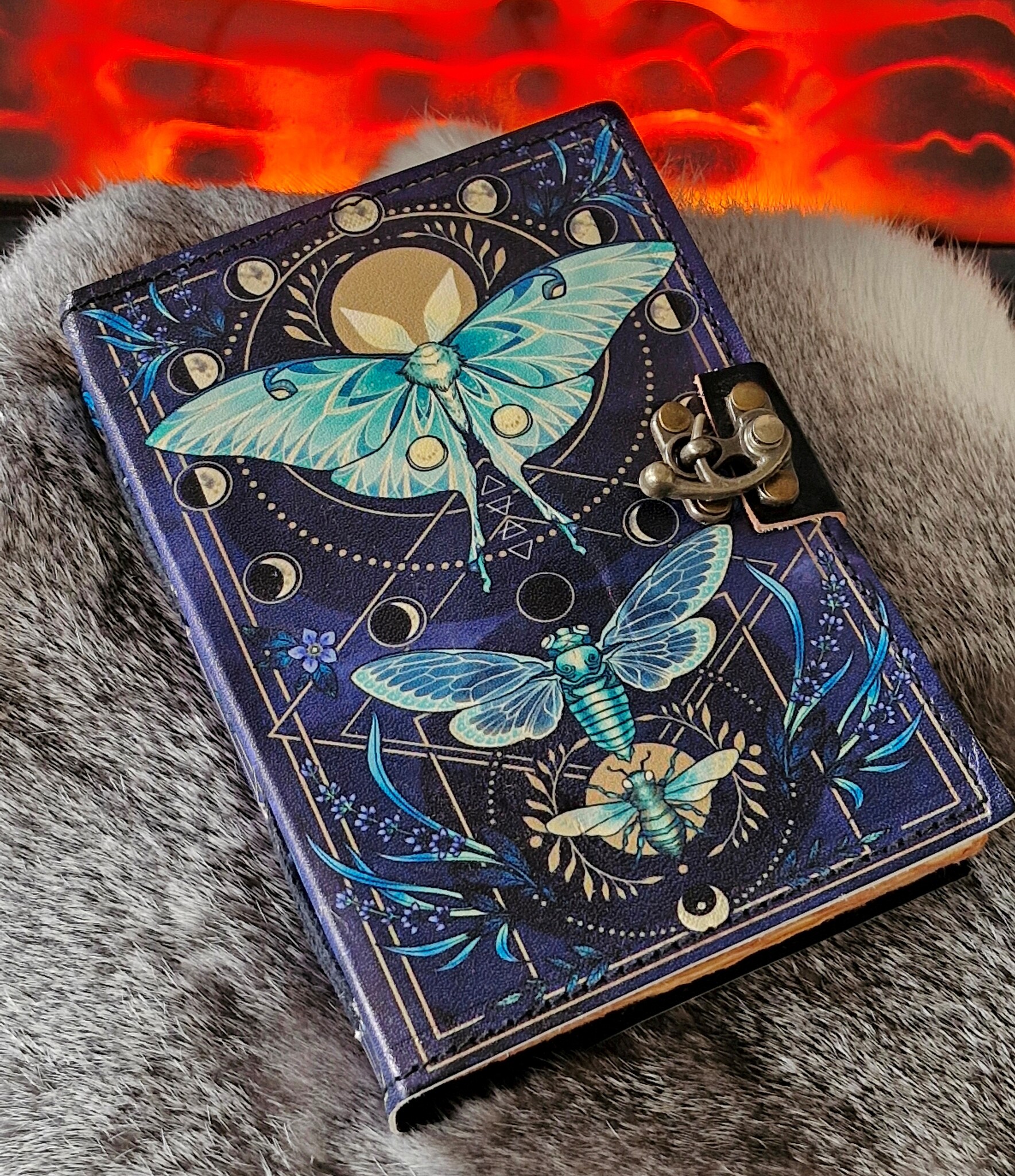 Leather Journal Luna Moth and Moon Phases | Boutique Trukado - Boutique ...