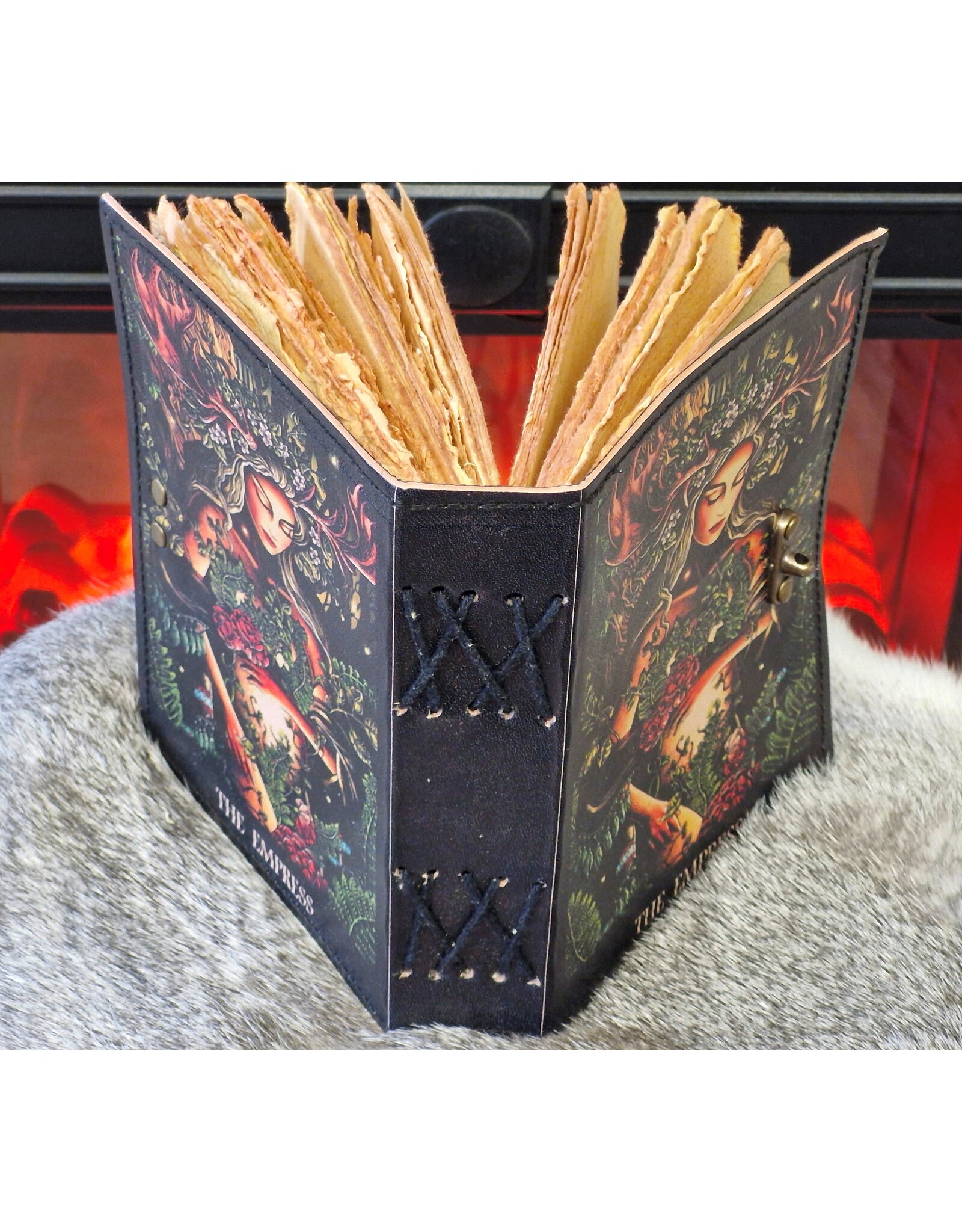 BB Miscellaneous - The Empress of the Forest Leren Dagboek 18x13cm