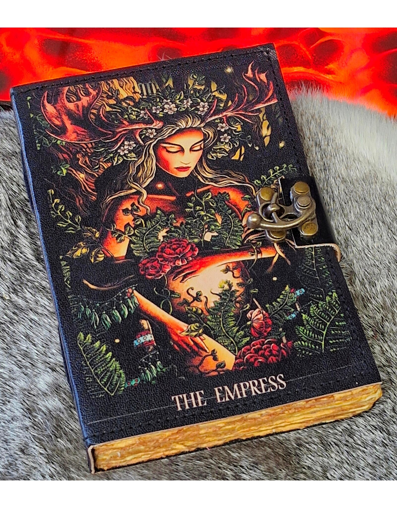 BB Miscellaneous - The Empress of the Forest Leather Journal 18x13cm