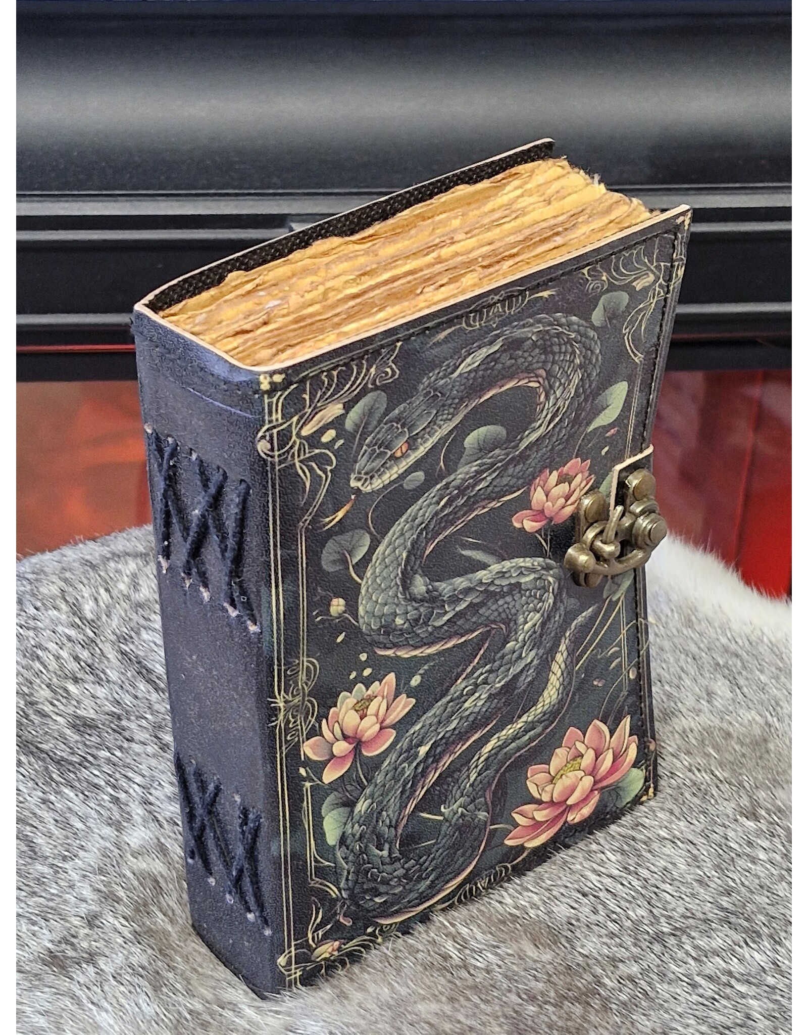 BB Miscellaneous - Sacred Snake Leather Journal 18x13cm