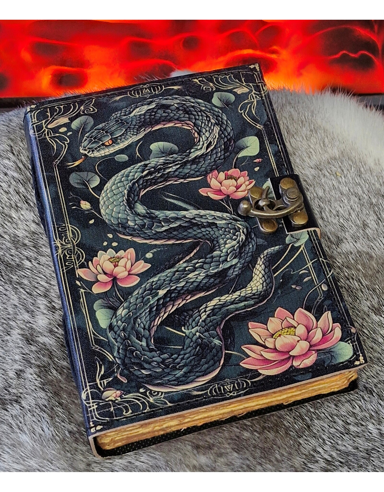 BB Miscellaneous - Sacred Snake Leren Dagboek 18x13cm