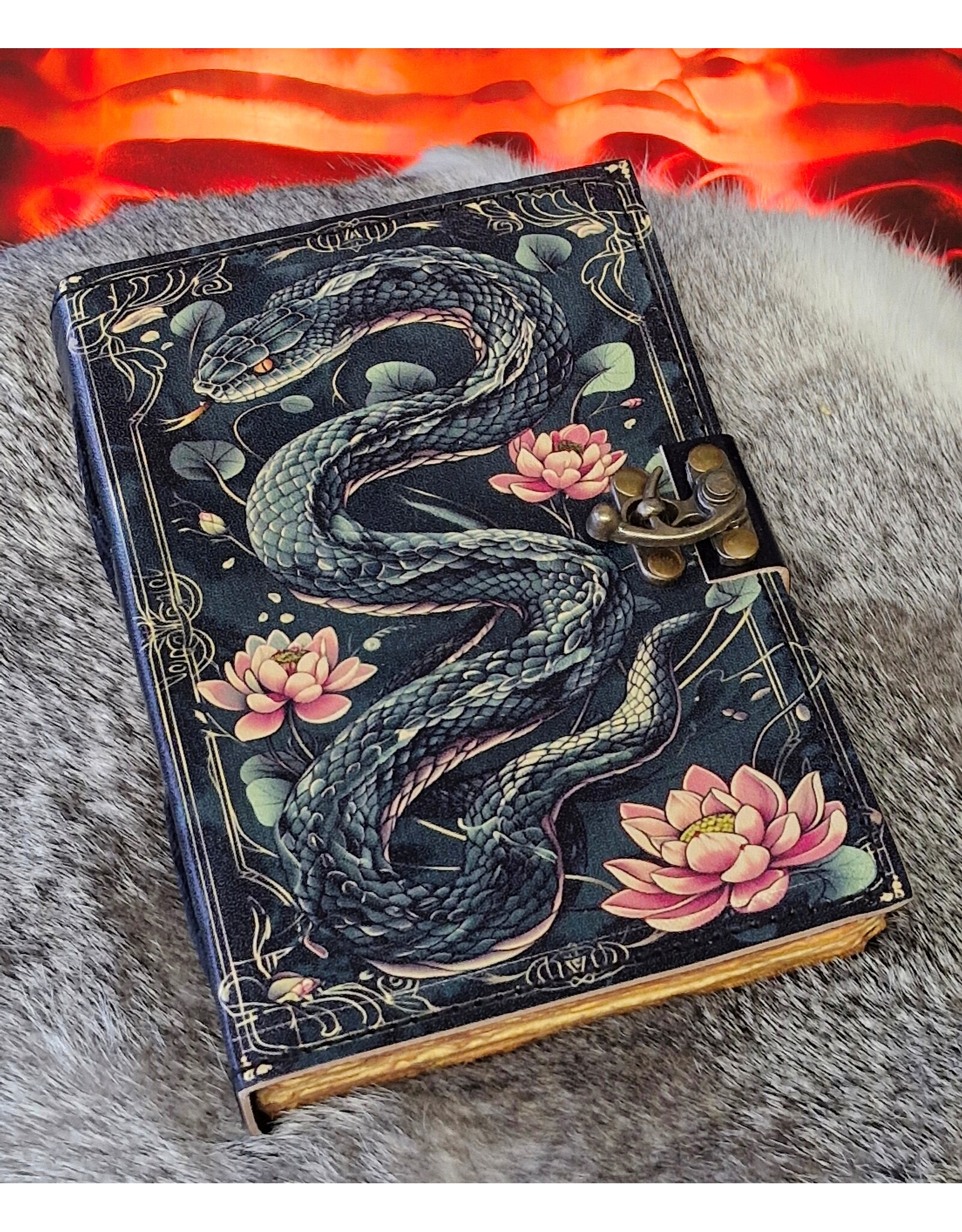 BB Miscellaneous - Sacred Snake Leren Dagboek 18x13cm