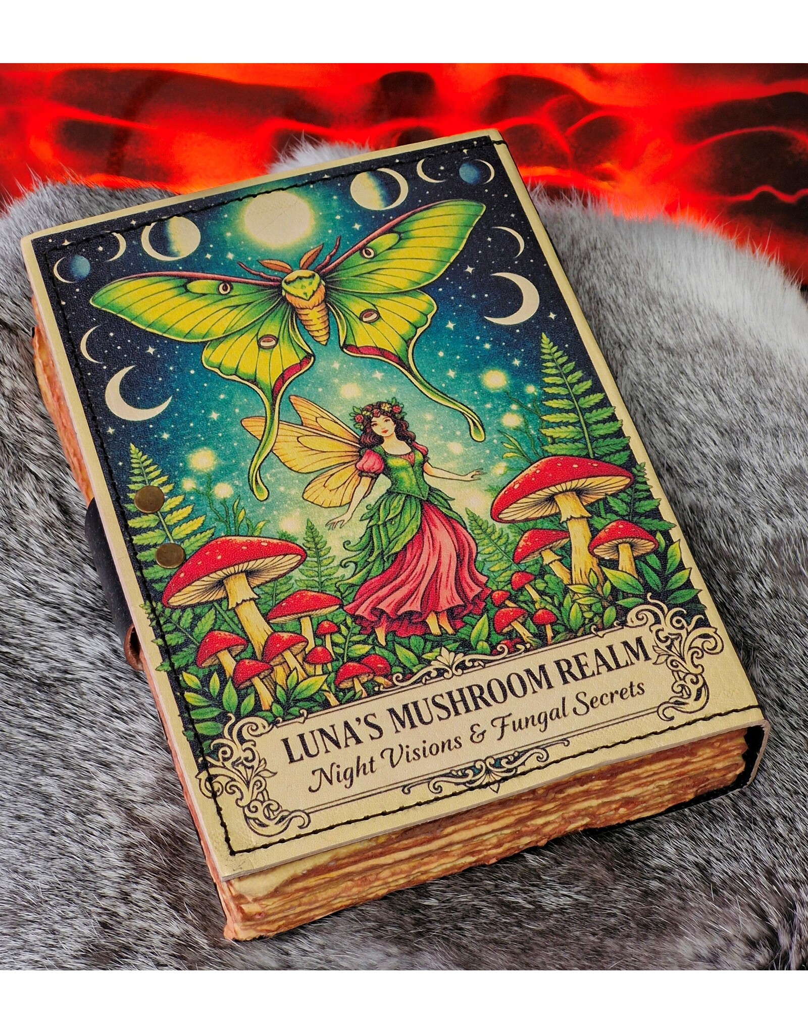 BB Miscellaneous - Luna's Mashroom Realm Leather Diary