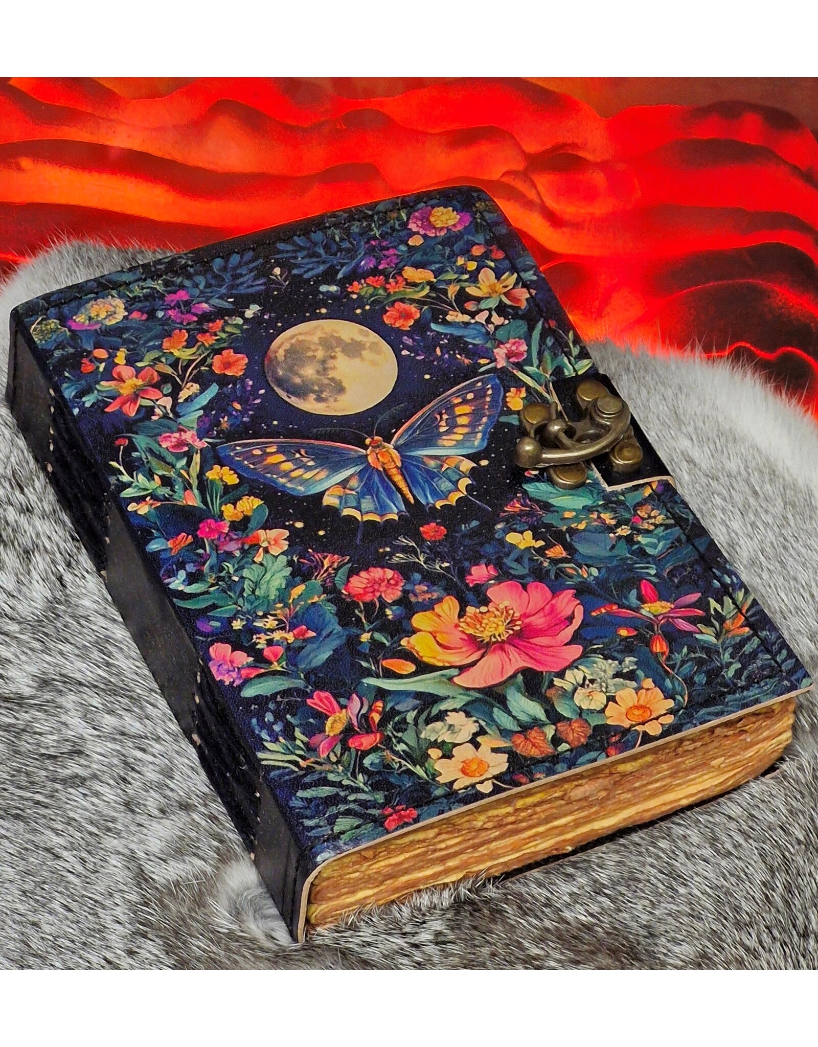 BB Miscellaneous -   Leren Dagboek Nachtvlinder, Bloemen en Maan