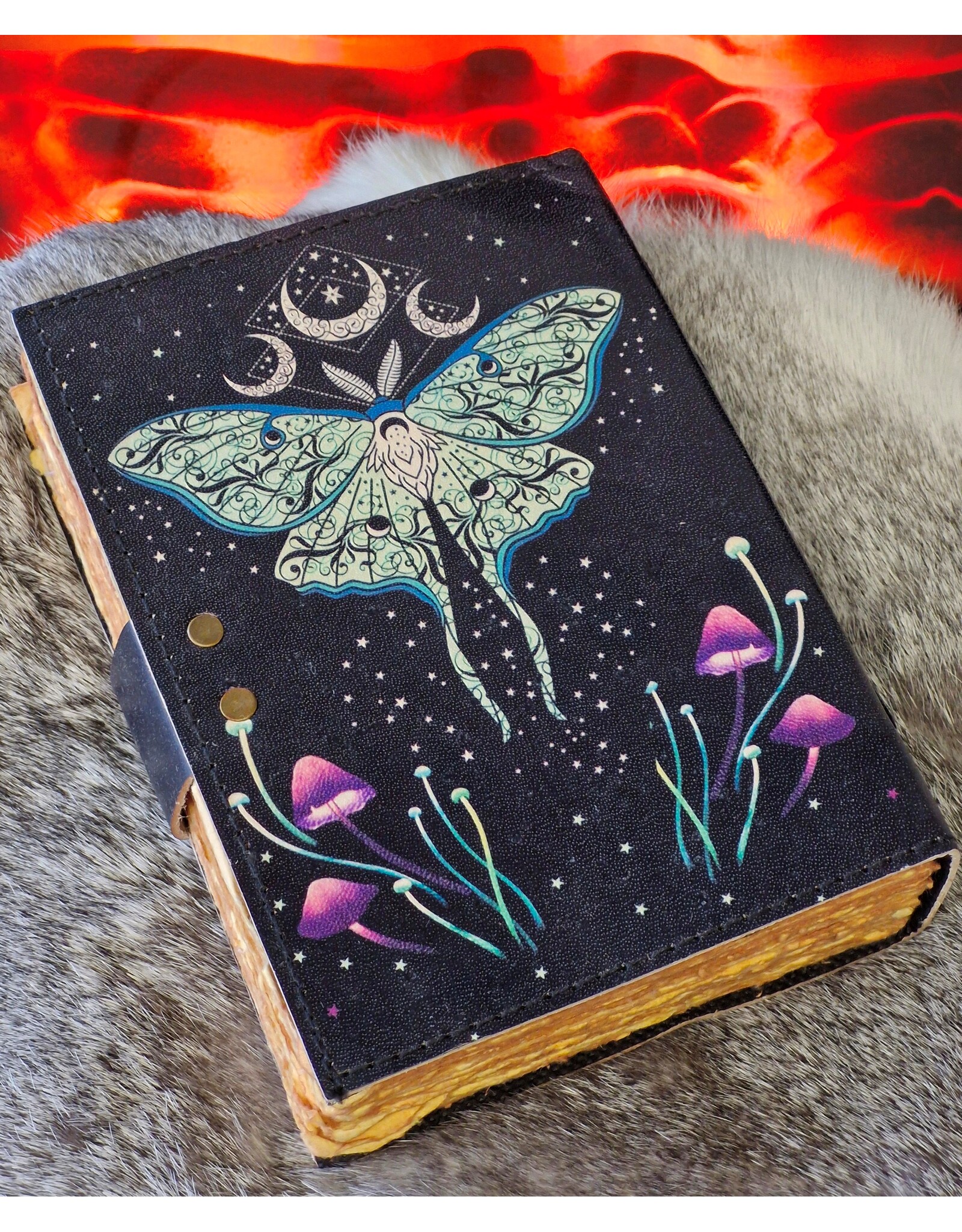 BB Miscellaneous - Leather Journal Cosmic Moth 18x13cm