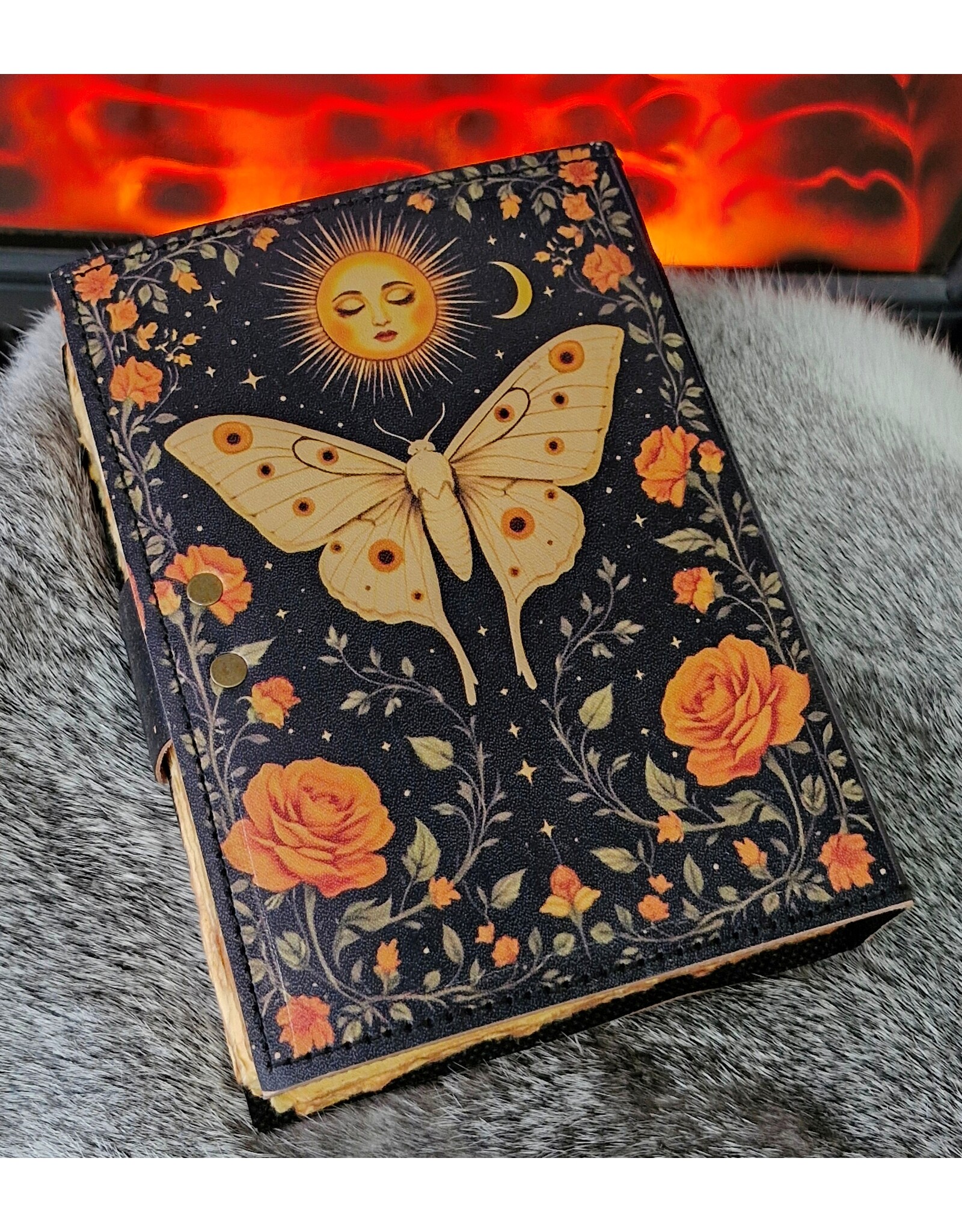 BB Miscellaneous - Leren Dagboek Moth Summer Fantasy 18x13cm